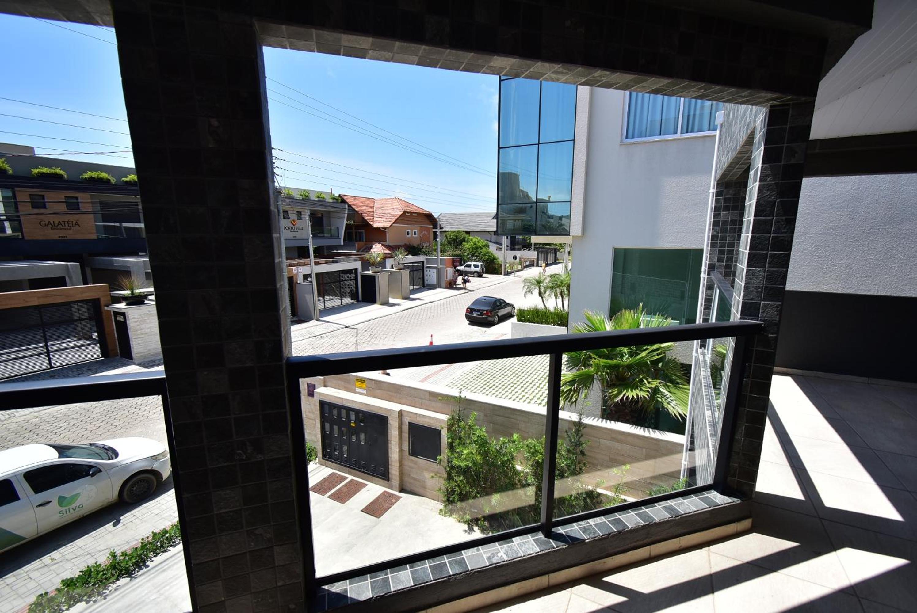 Residencial Melfi 3 - Apto 02 - Frente avenida
