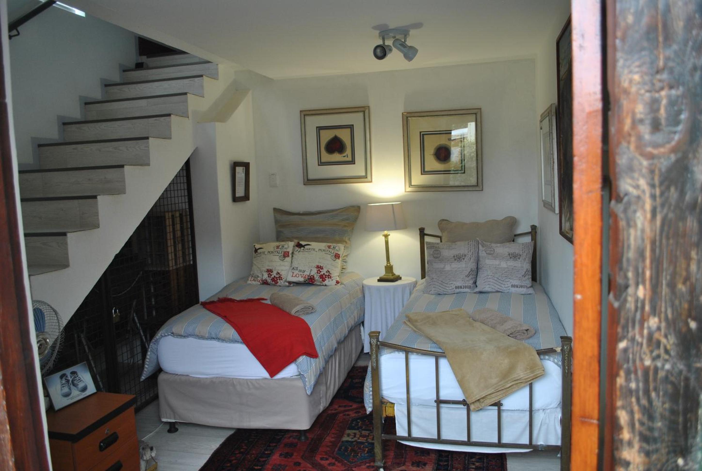 Buckhouse Elegant Village Apartment view 5