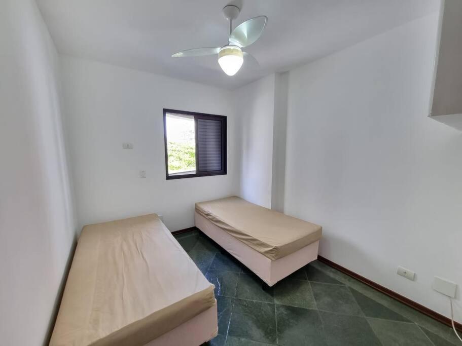 02 dorms c/suíte, 100m da Praia de Pitangueiras