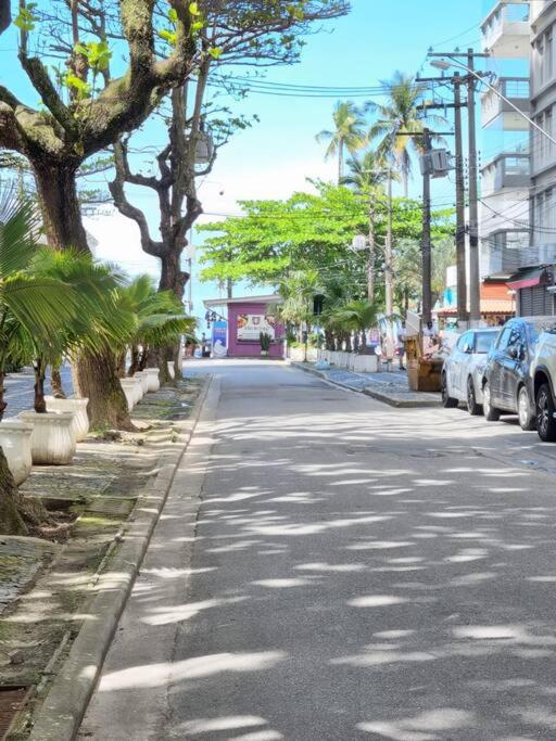 02 dorms c/suíte, 100m da Praia de Pitangueiras