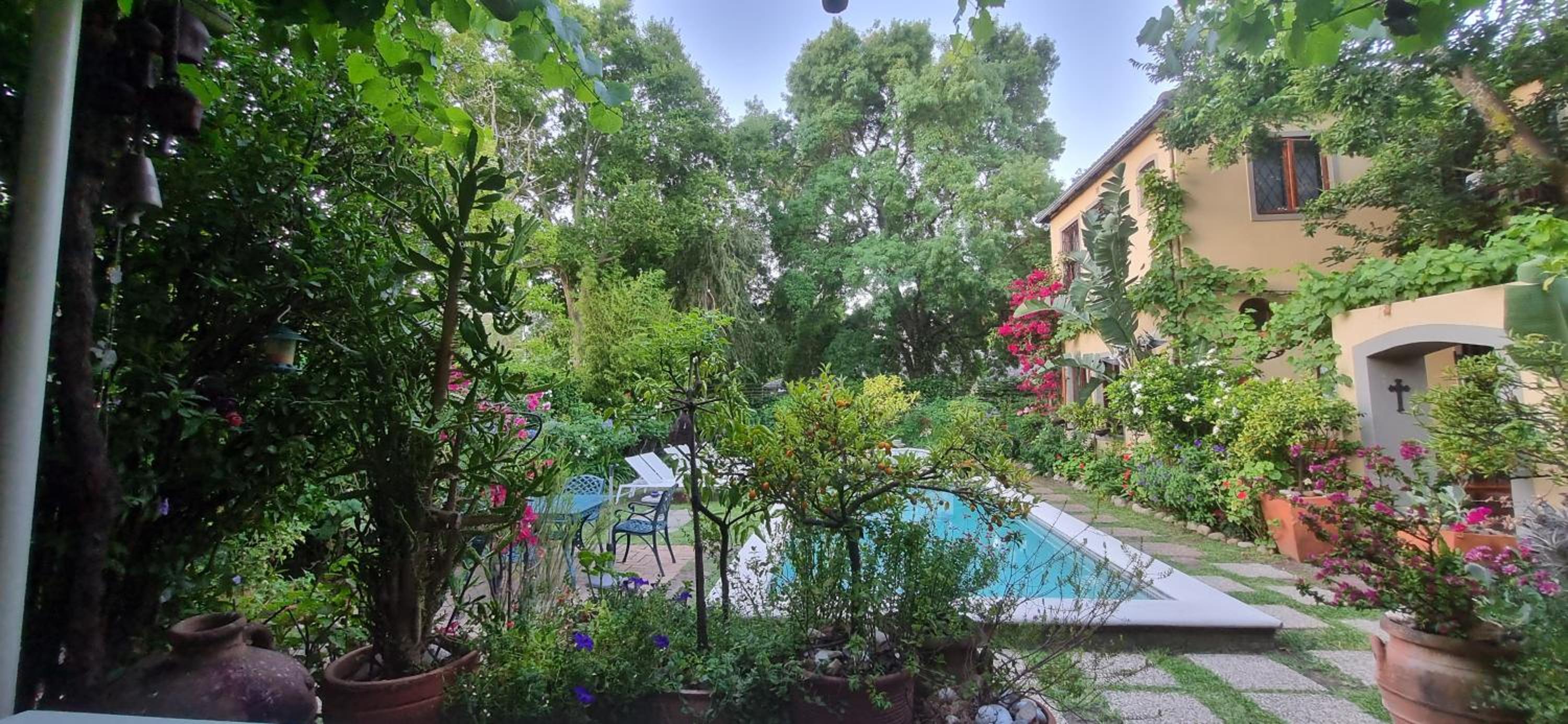 10 Alexander B&B
