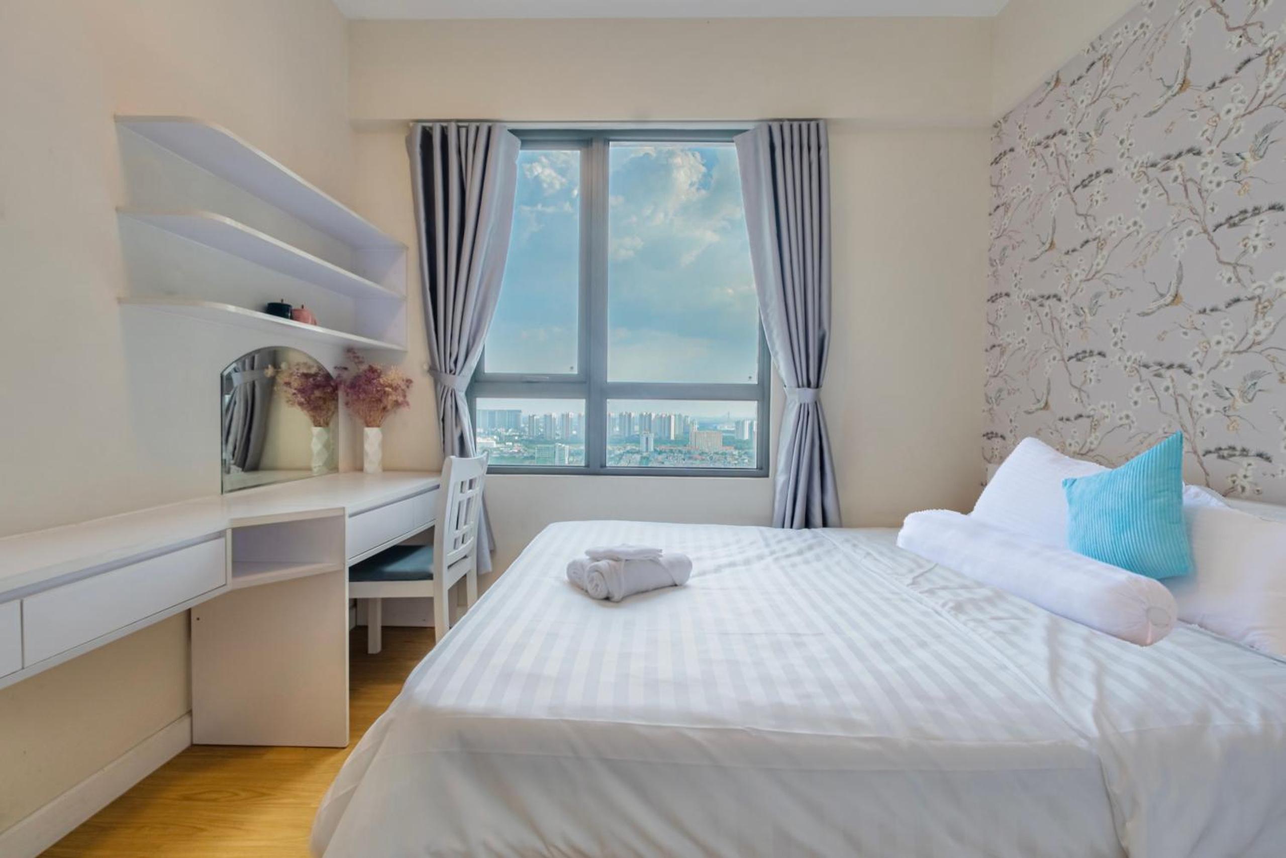 ambiHOME 2BR 2WC in Masteri Thao Dien District 2