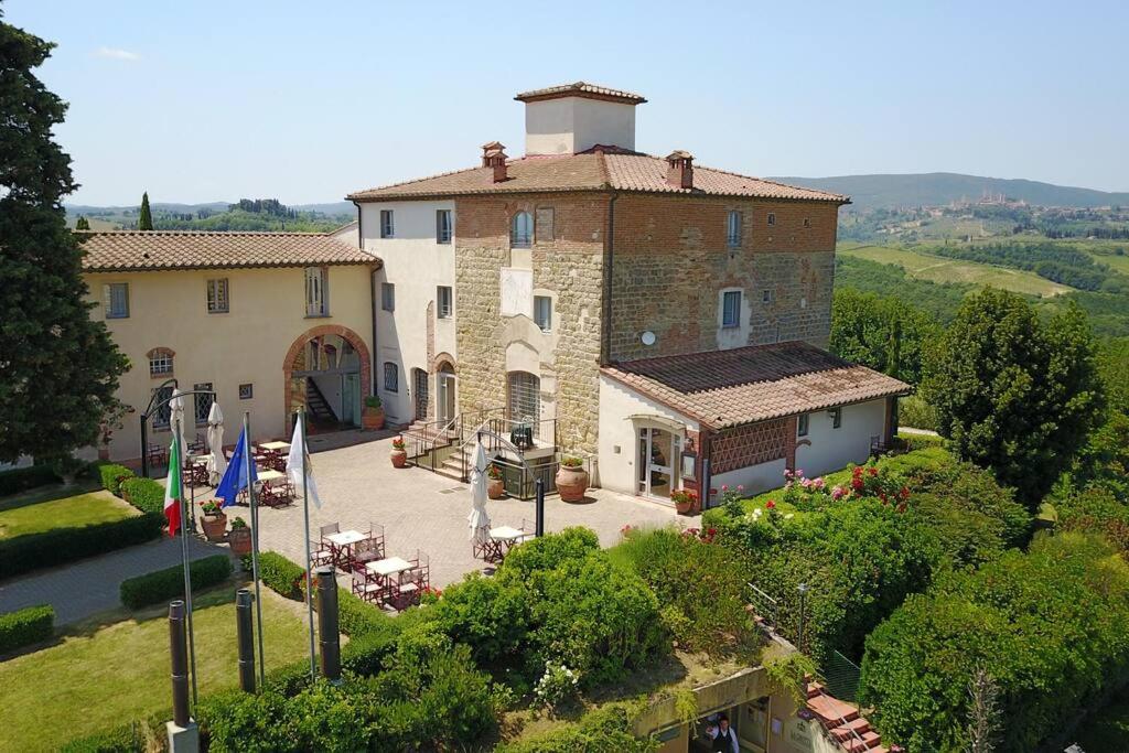 Castello di Fulignano Ottone superior apartment photo 3