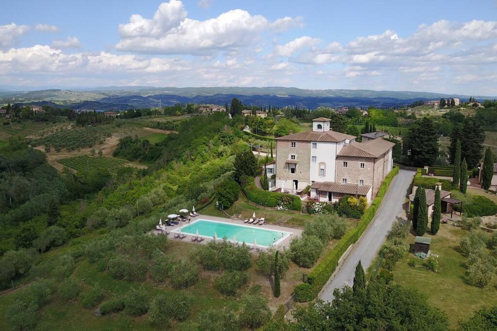 Castello di Fulignano Ottone superior apartment photo 4