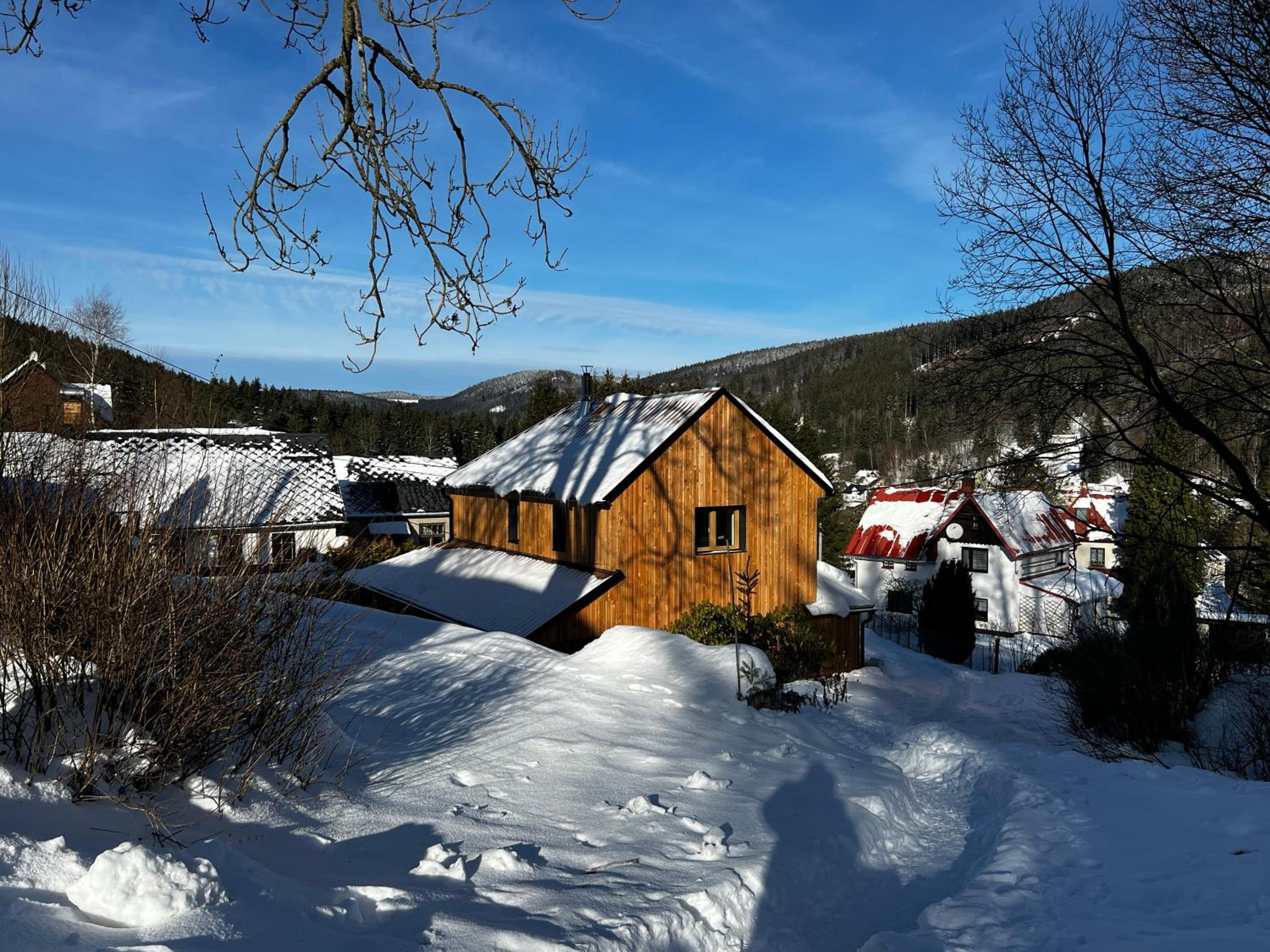 Chalette Jasan view 5