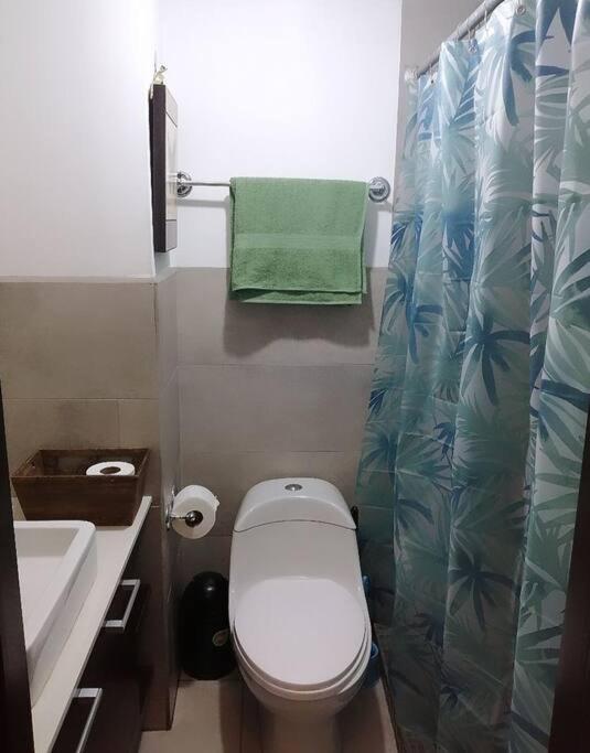 Apartamento zona 4 Guatemala y Parqueo