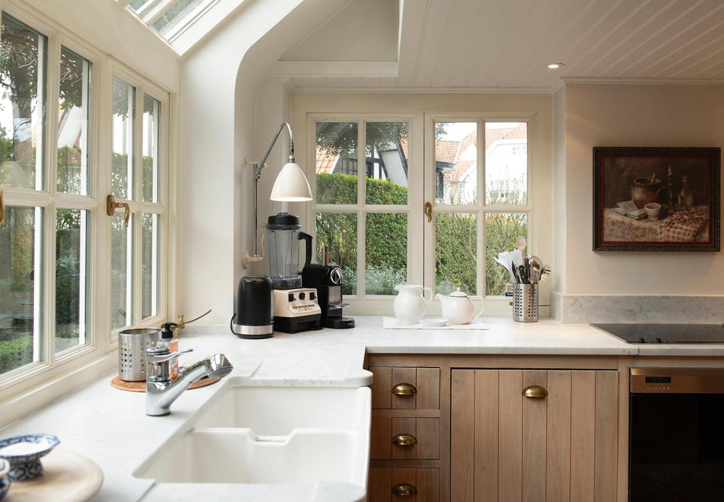 Sunbeam family house at seaside