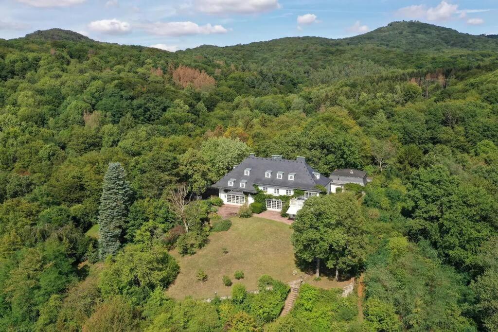 Villa Heckenfels