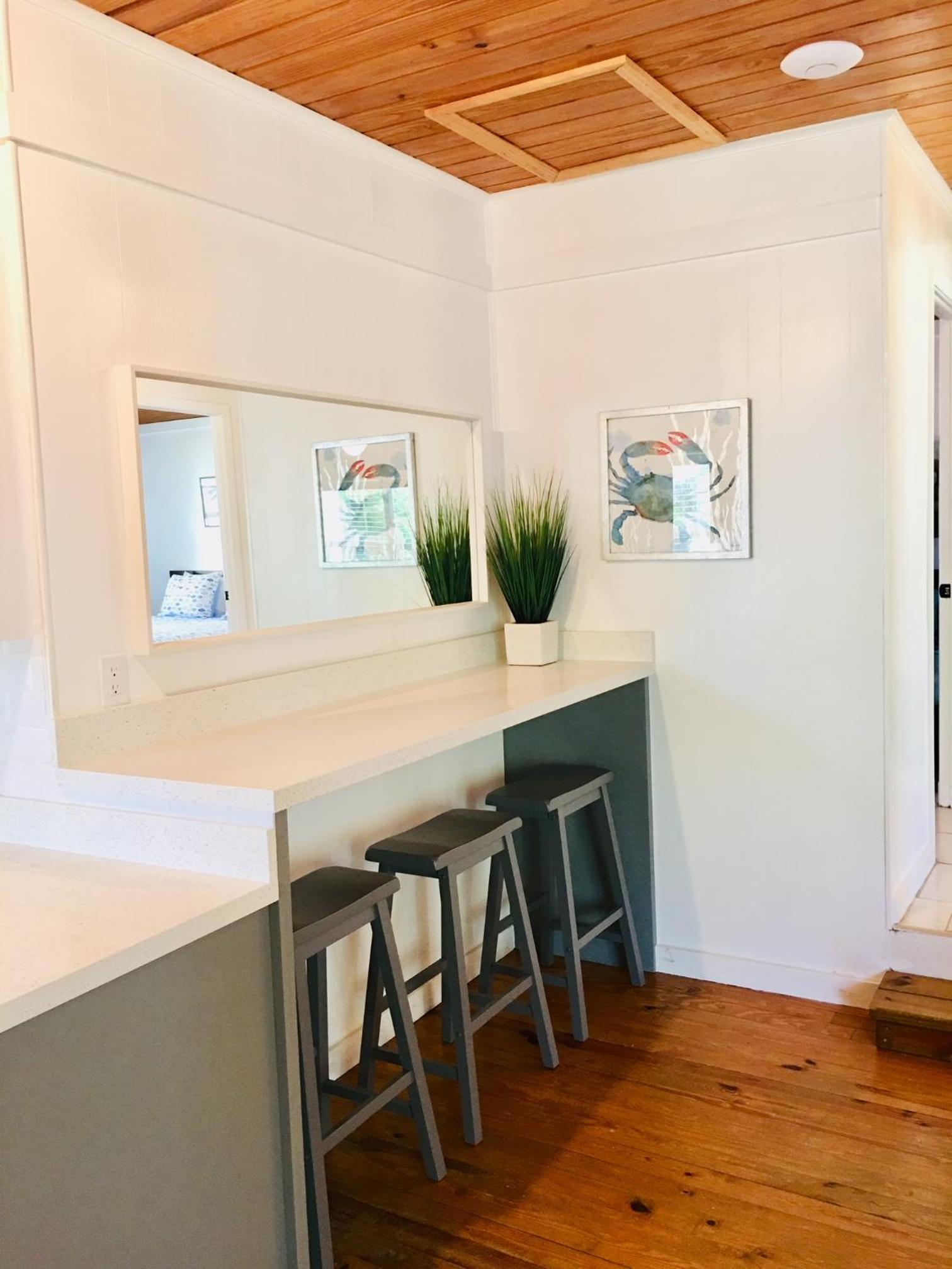 Bimini Seaside Villas - Green Cottage with Bay/Marina View