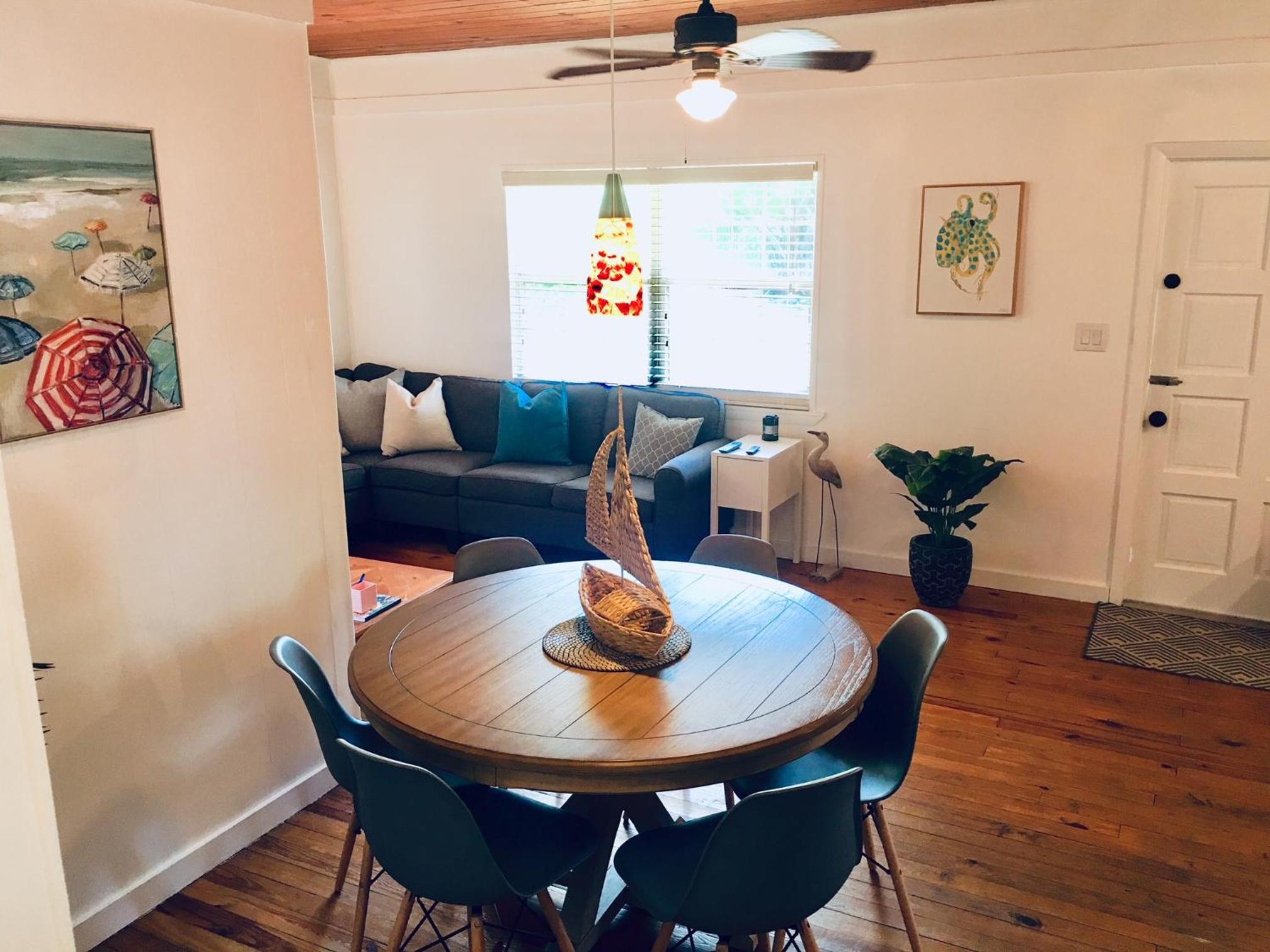 Bimini Seaside Villas - Green Cottage with Bay/Marina View