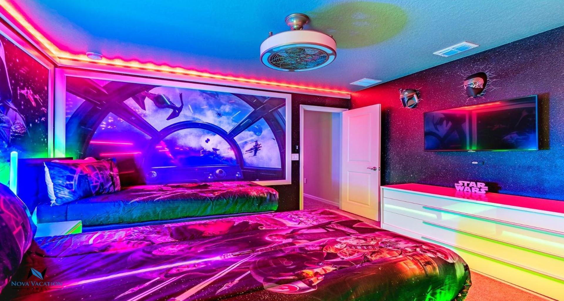 Family-Friendly Oasis with Themed Rooms view 2
