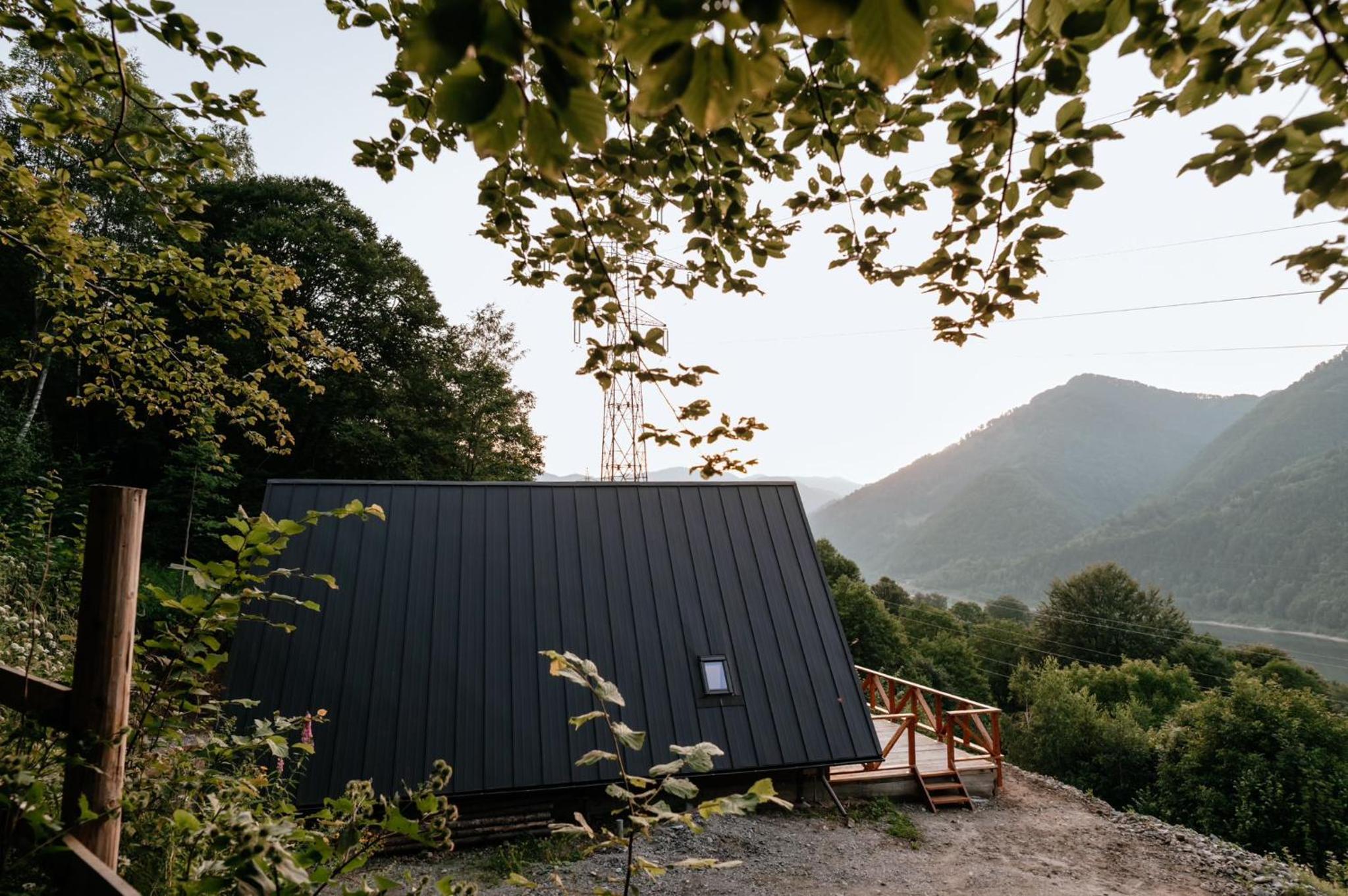 Wild Cabin