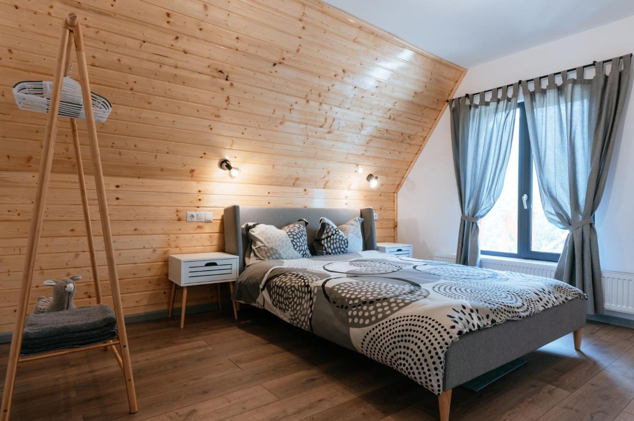 Wild Cabin