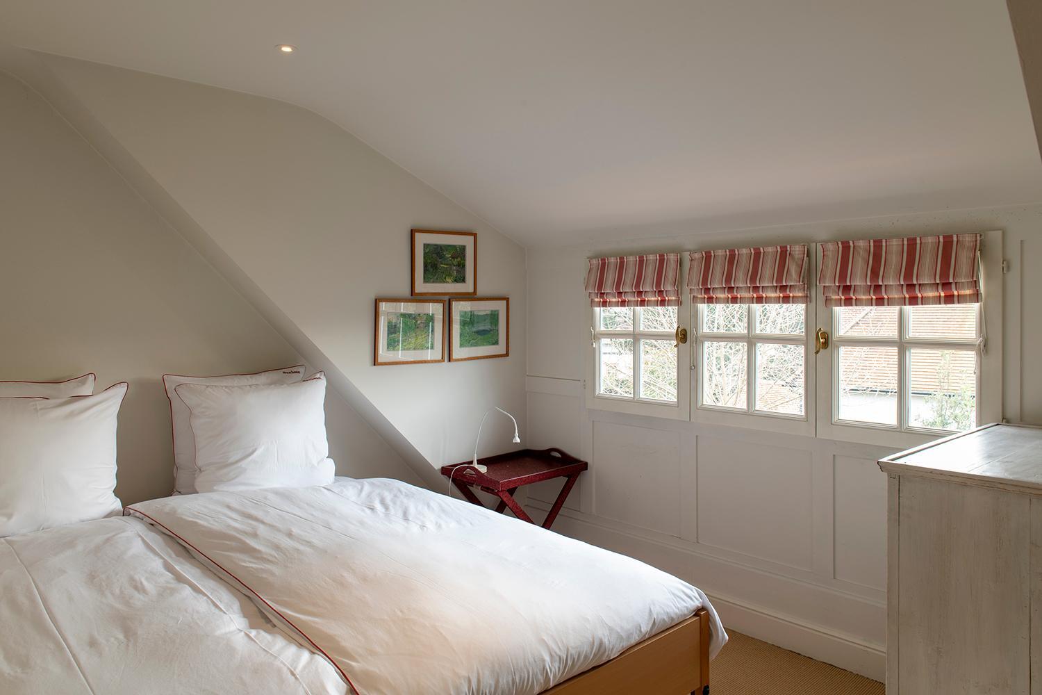 Sunbeam family house at seaside