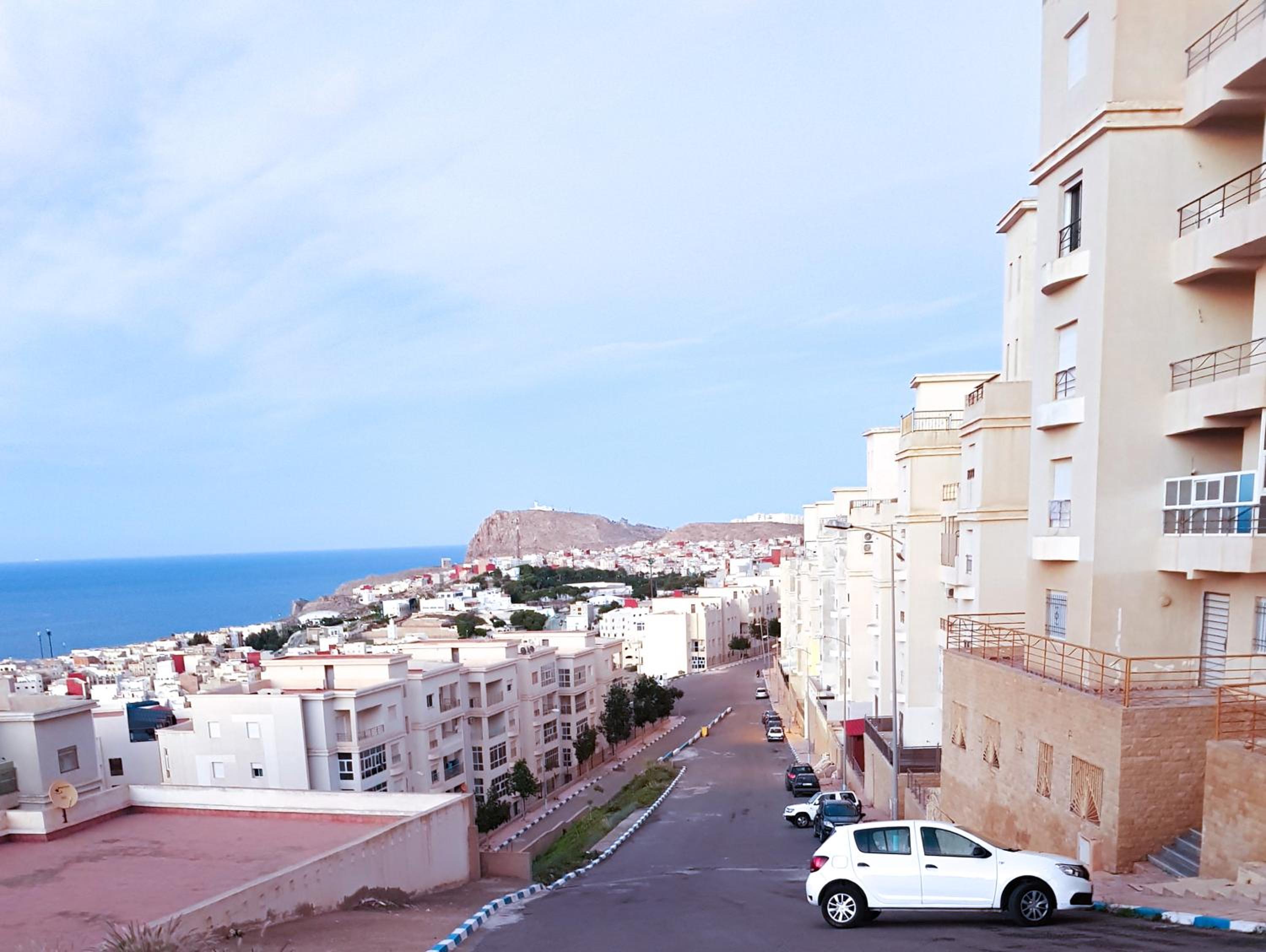 Sea-Facing Apartment with Balcony view 2