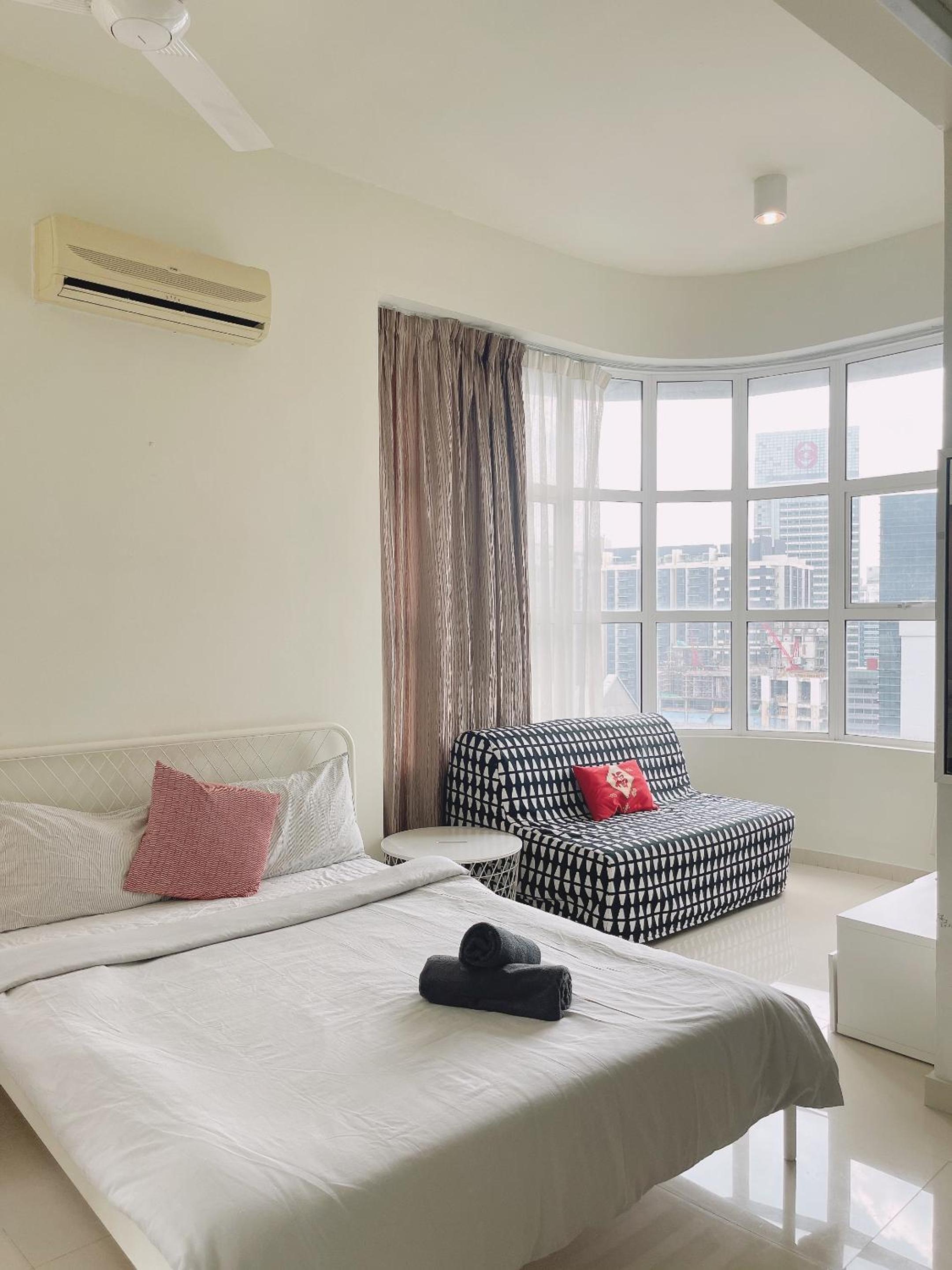 Park View KLCC ,by DeLive Home