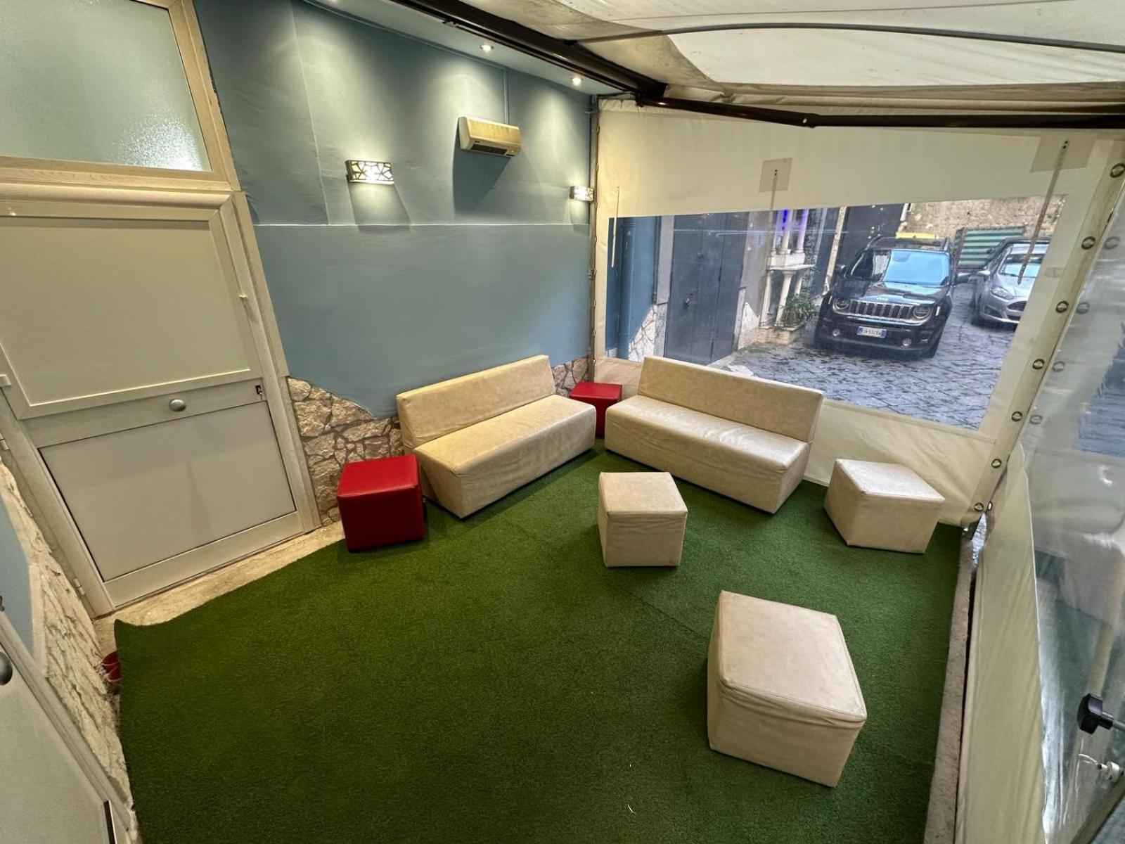 lounge
