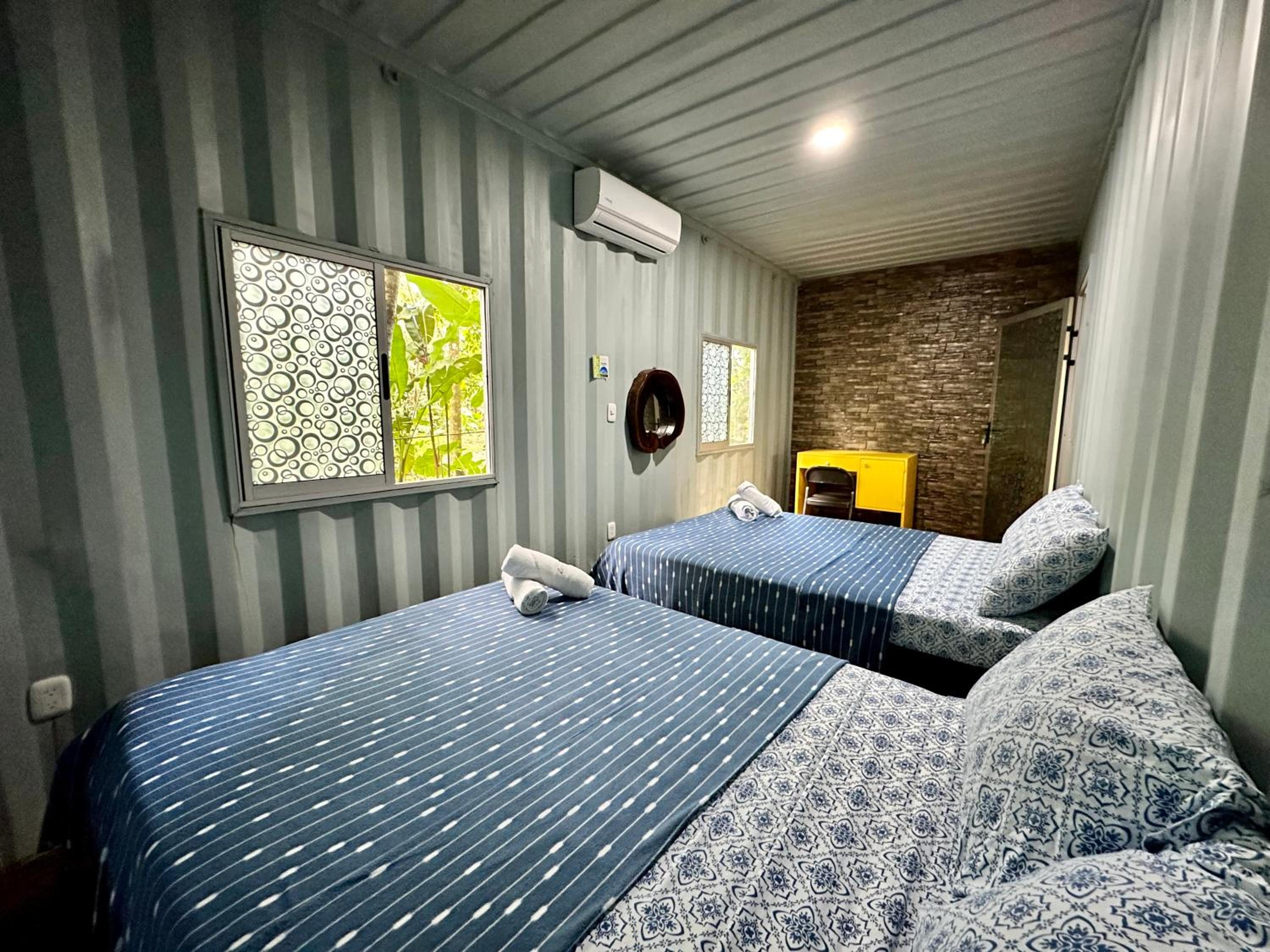 Almendros Eco-Villas