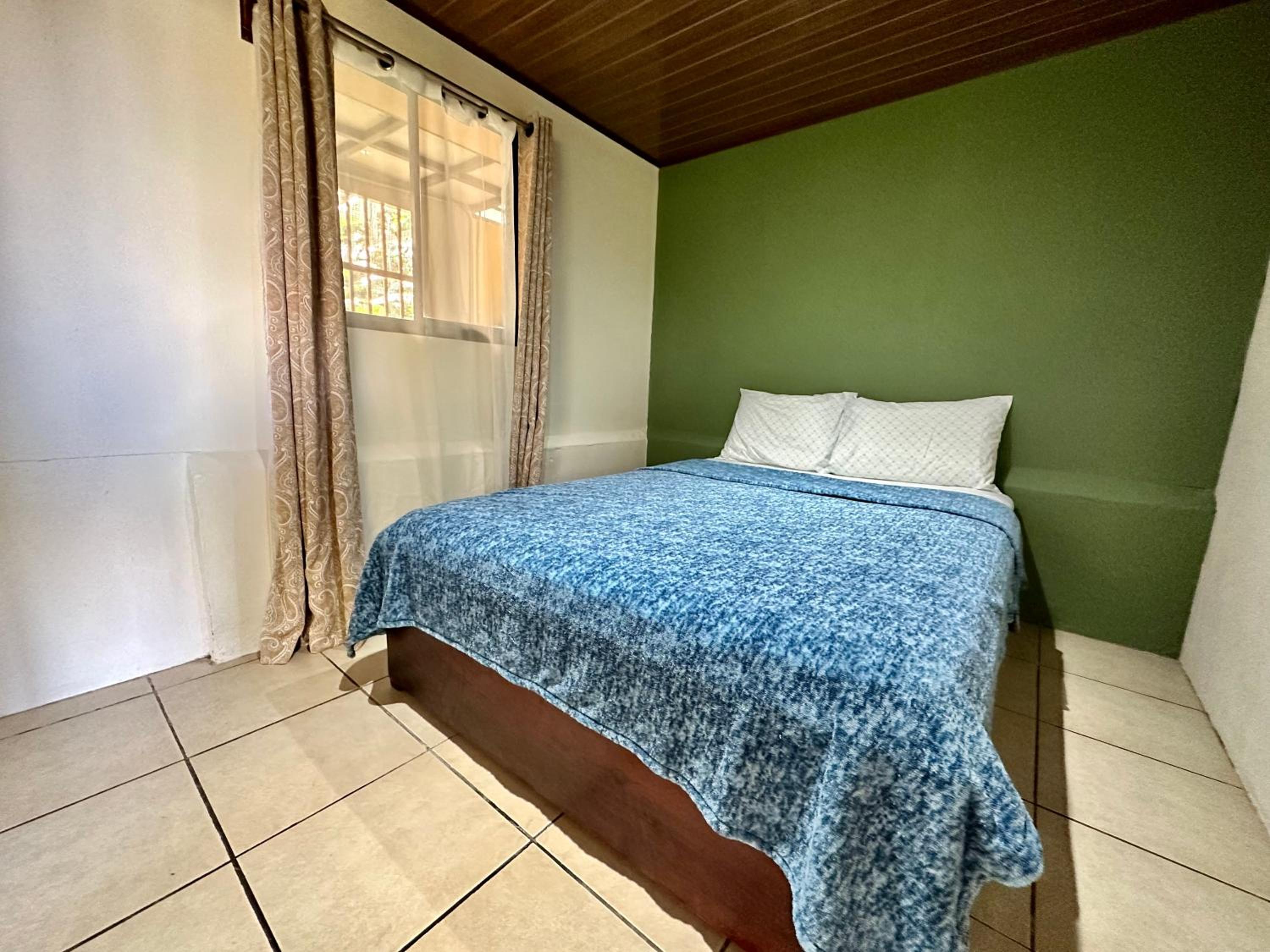 Almendros Eco-Villas