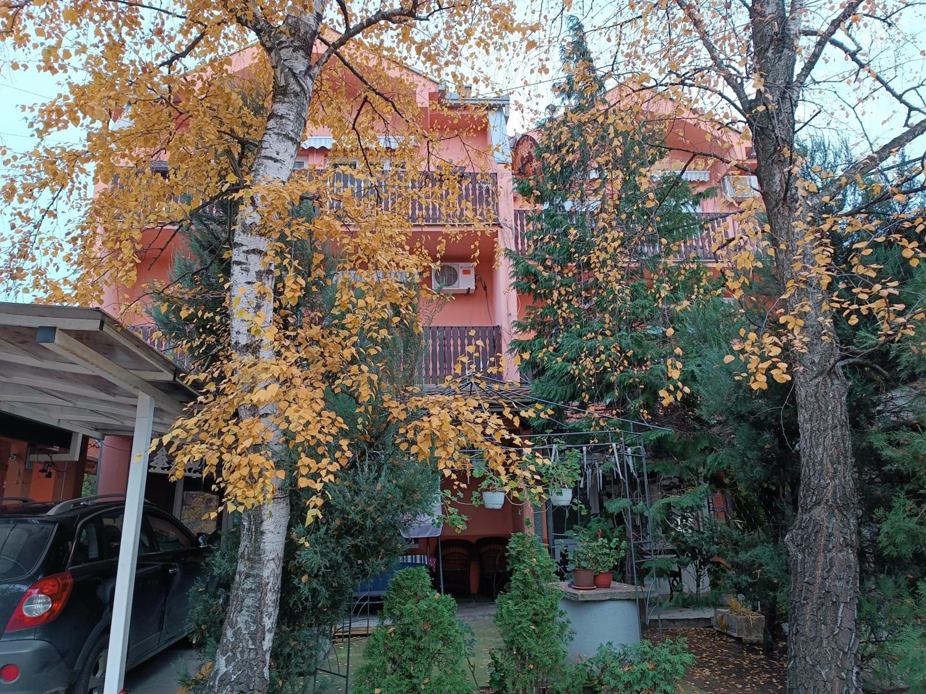 Photo 27