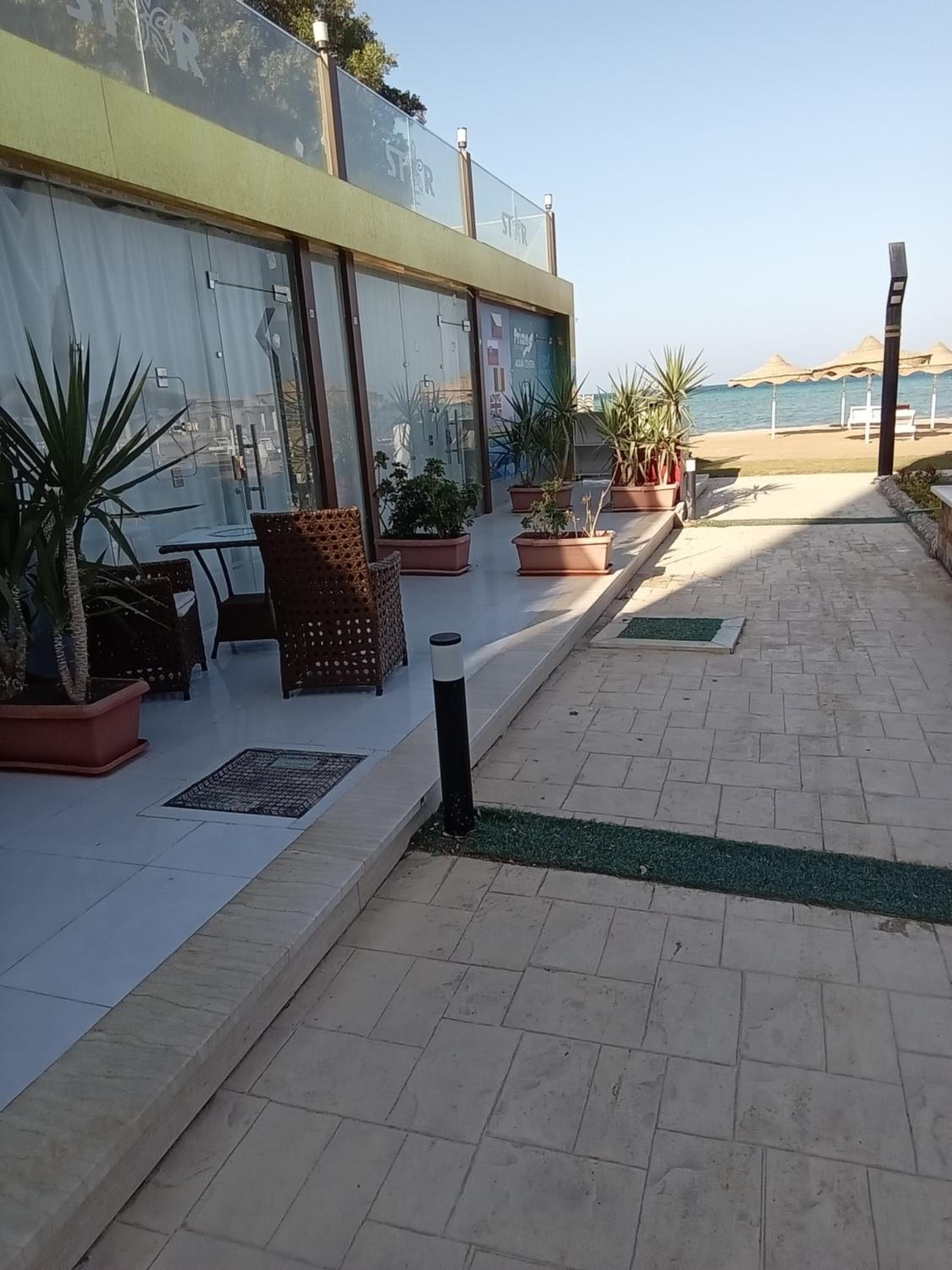 Casablanca star for families and couples only