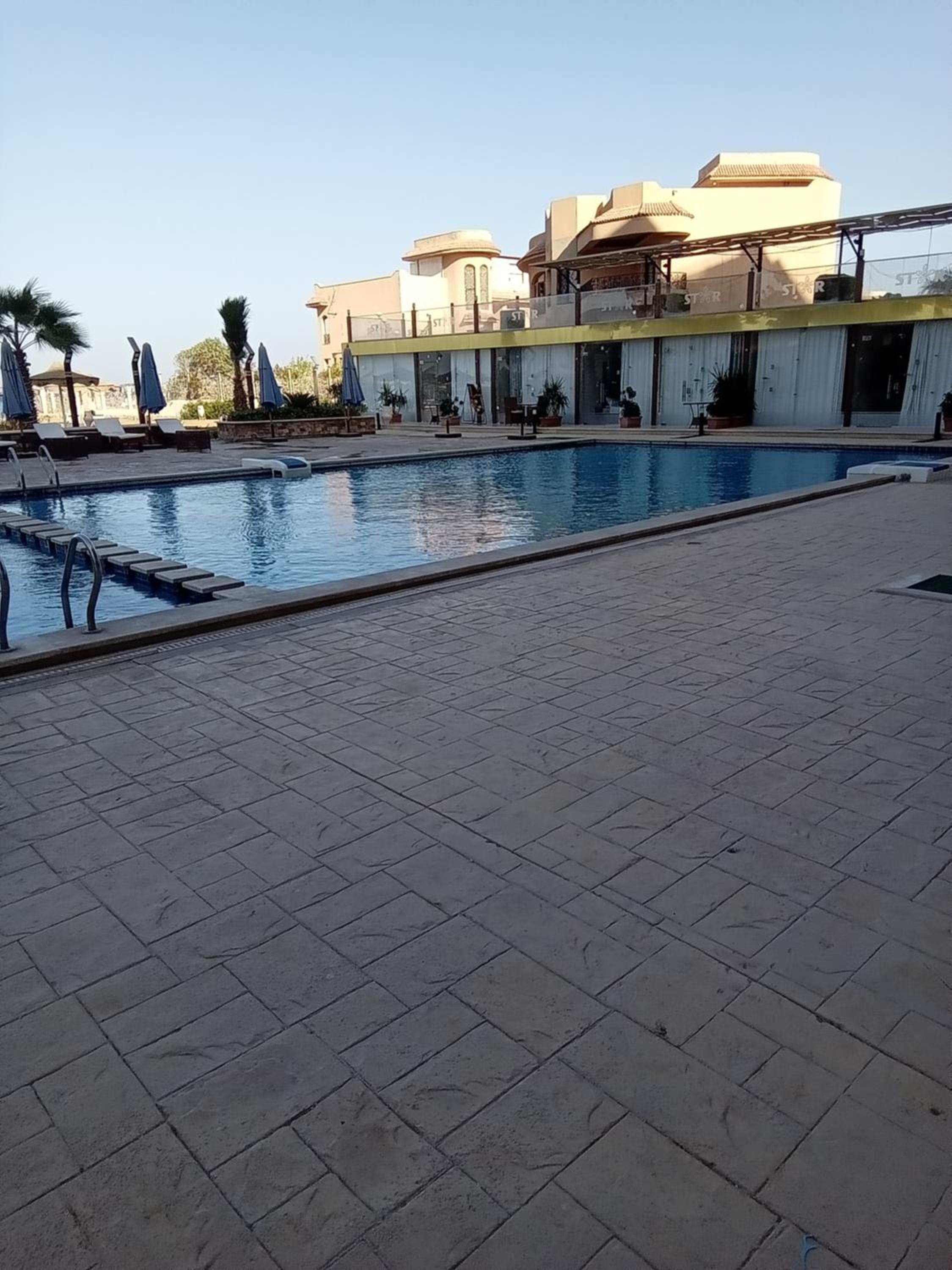 Casablanca star for families and couples only