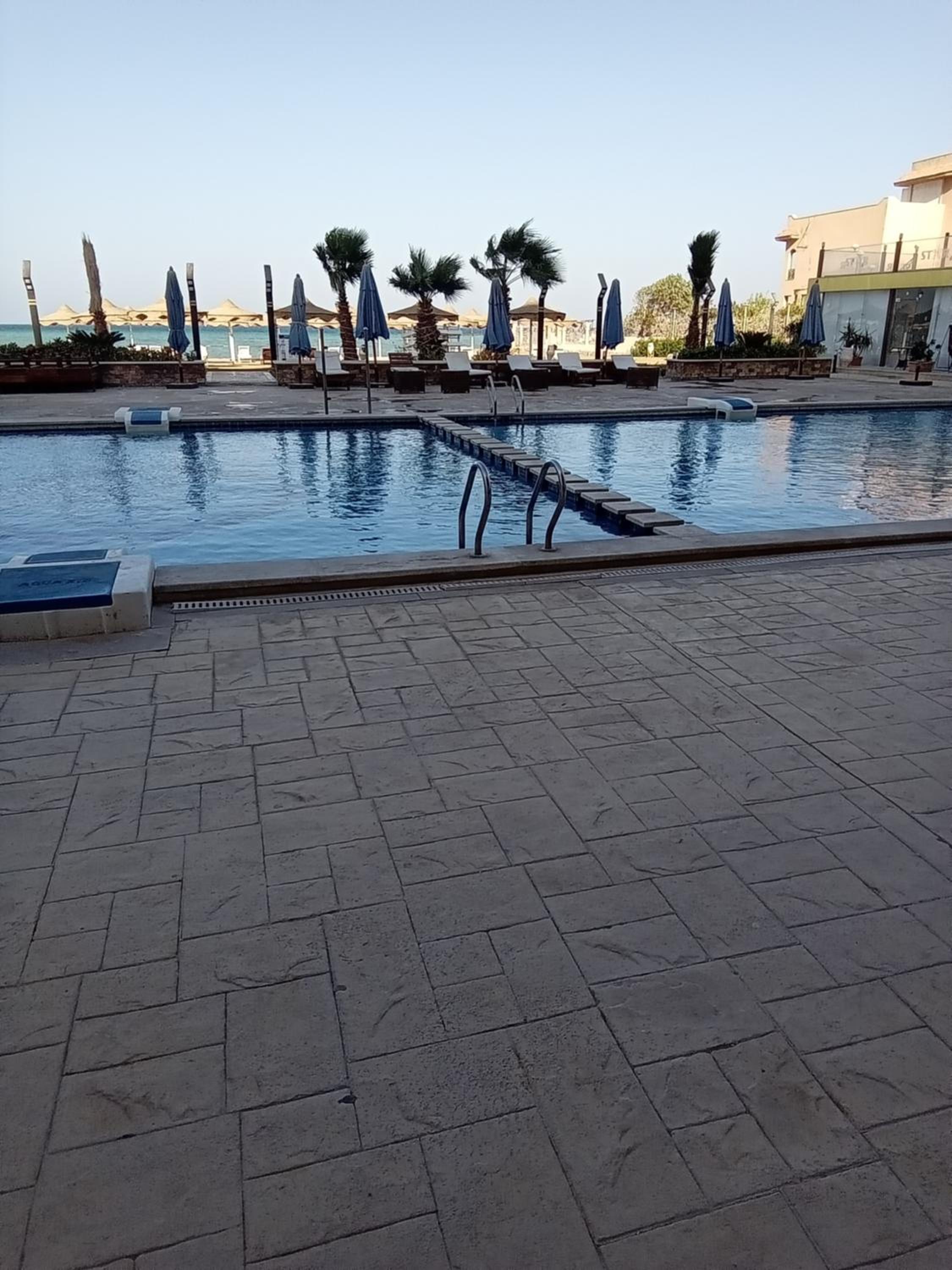 Casablanca star for families and couples only