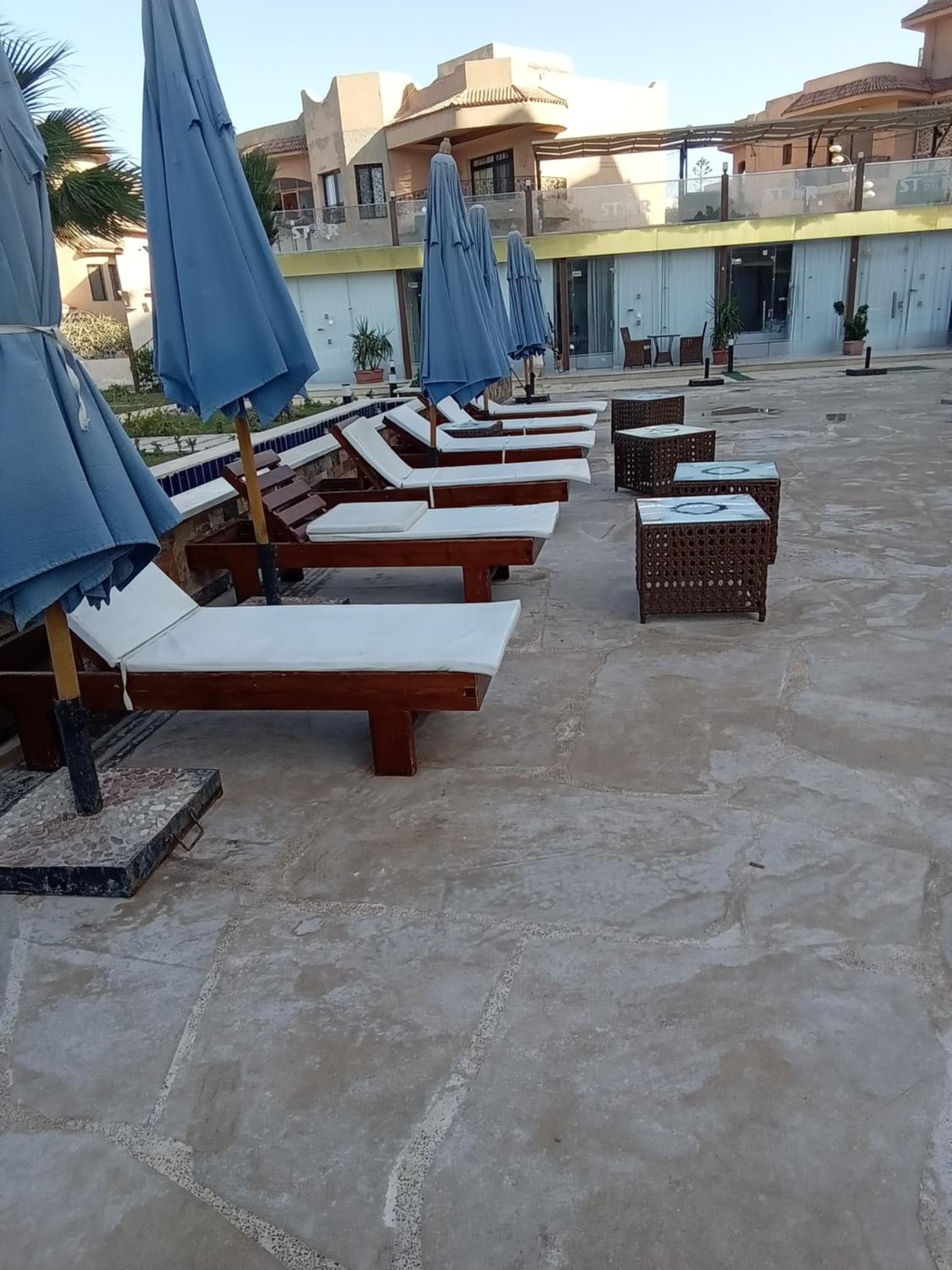 Casablanca star for families and couples only