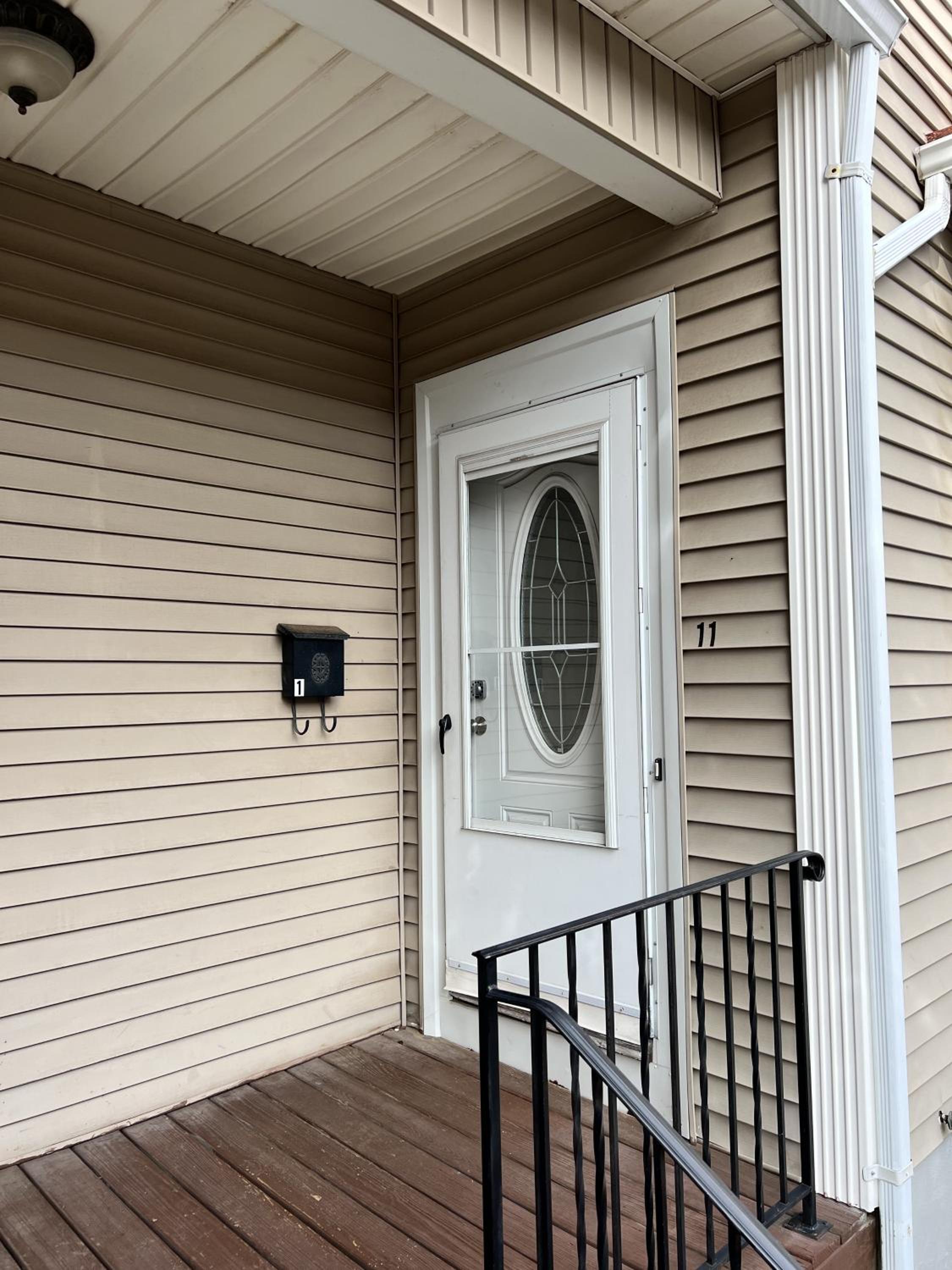 Large Duplex in Town Center view 3
