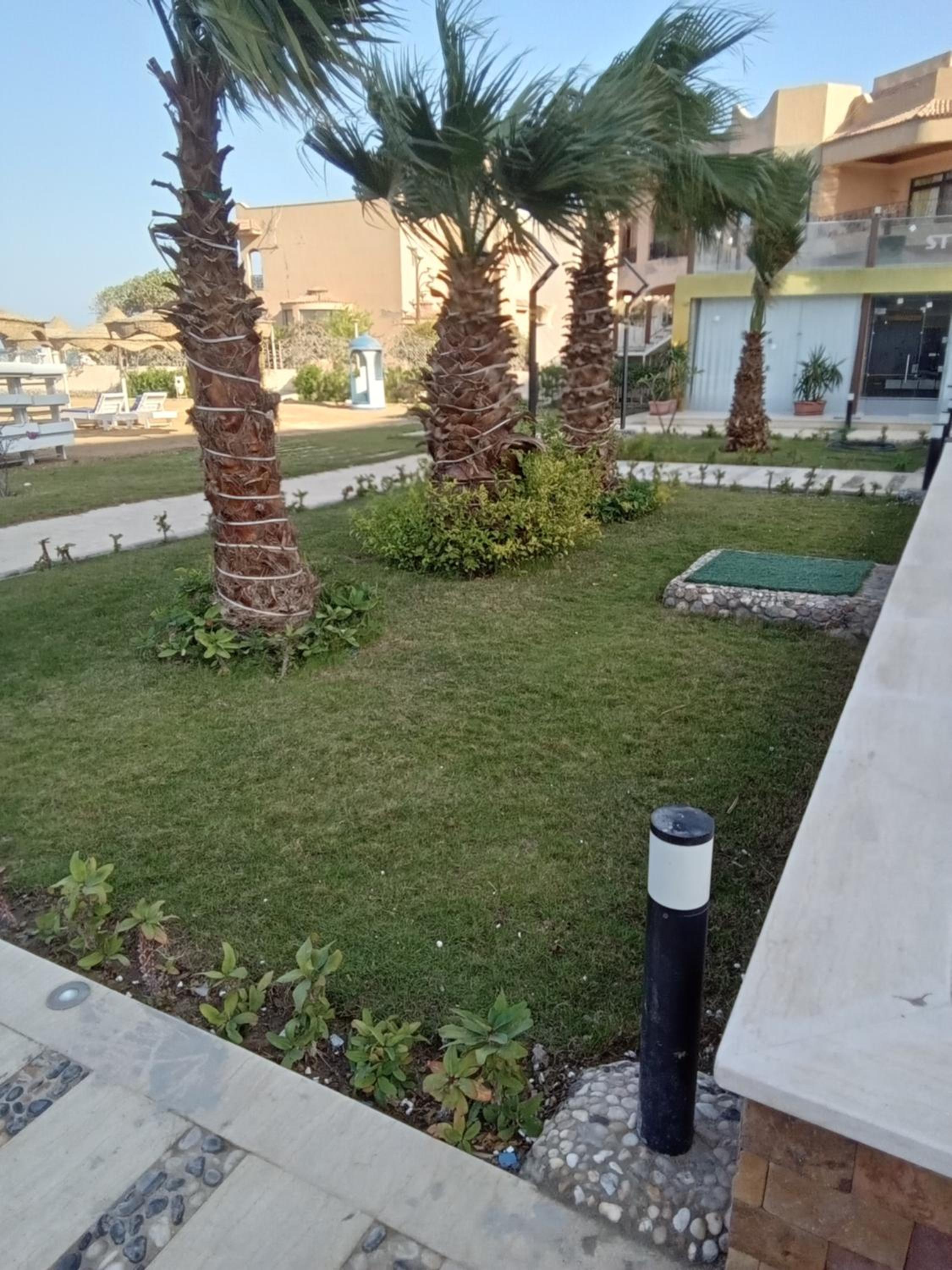 Casablanca star for families and couples only