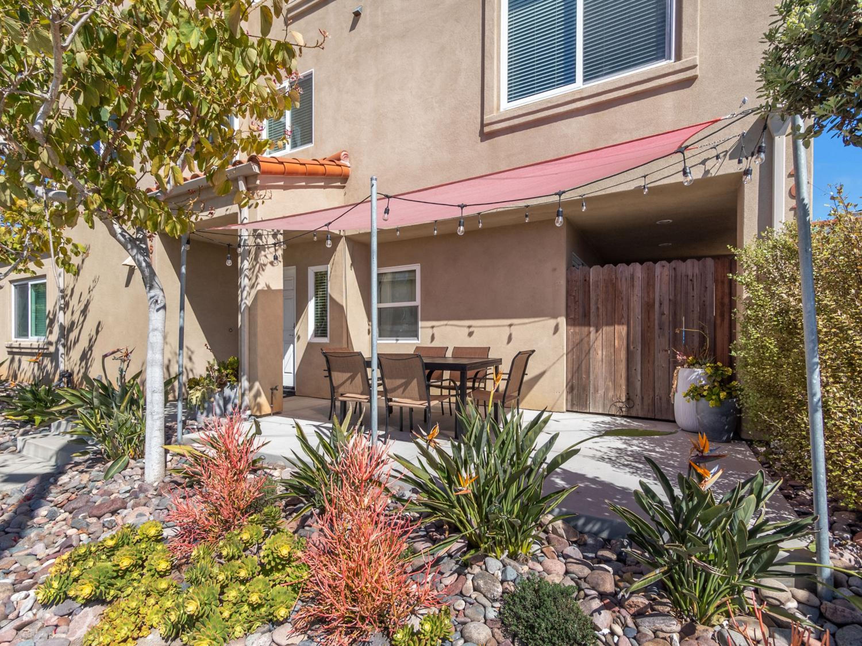 Pacific Beach Paradise - Near the Beach w AC, Garage, Fast Wifi & Private Patio! view 5