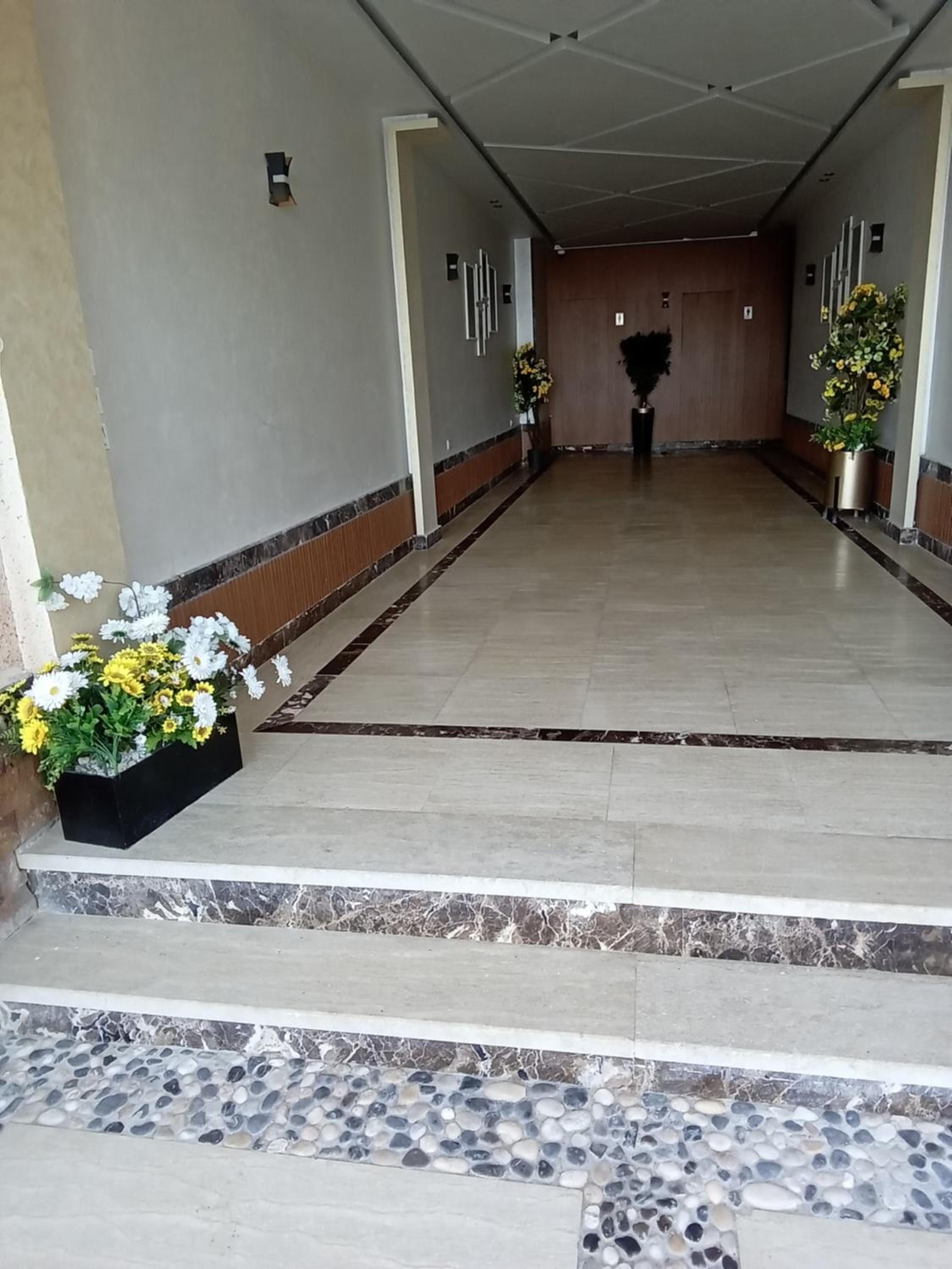 Casablanca star for families and couples only