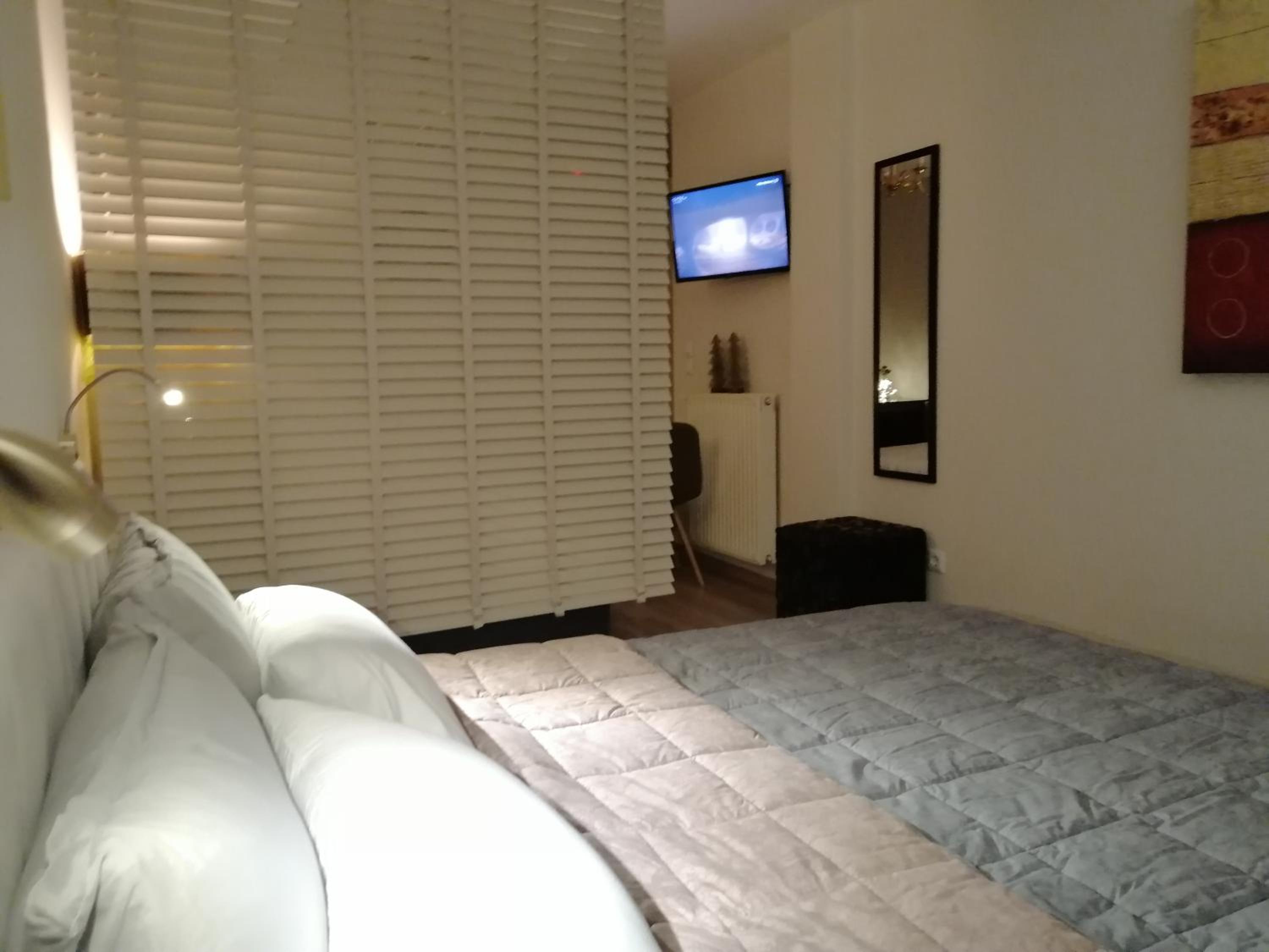Central suite on Clock Square D1 photo 3