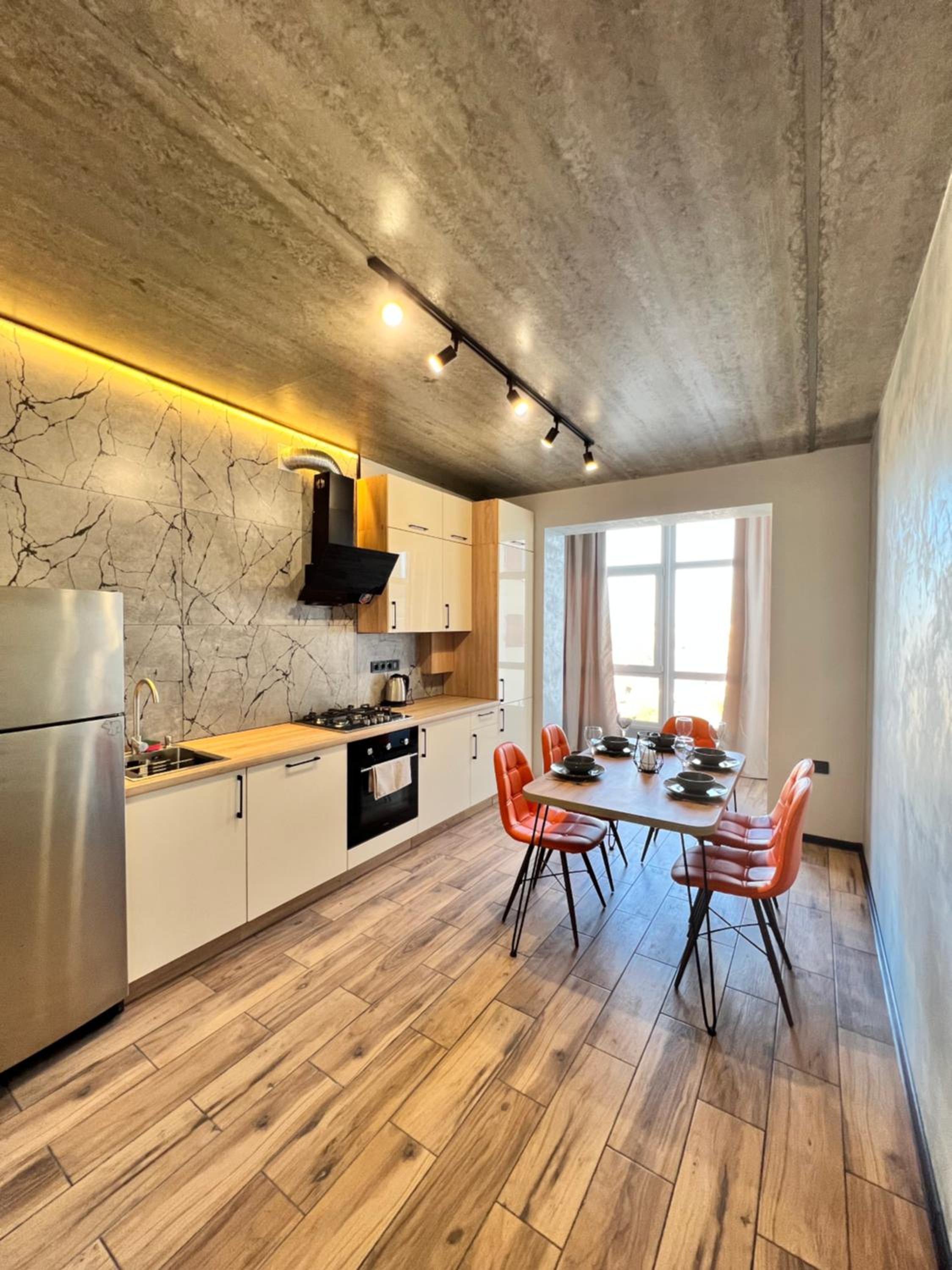 Gold Apartment Vysochana18