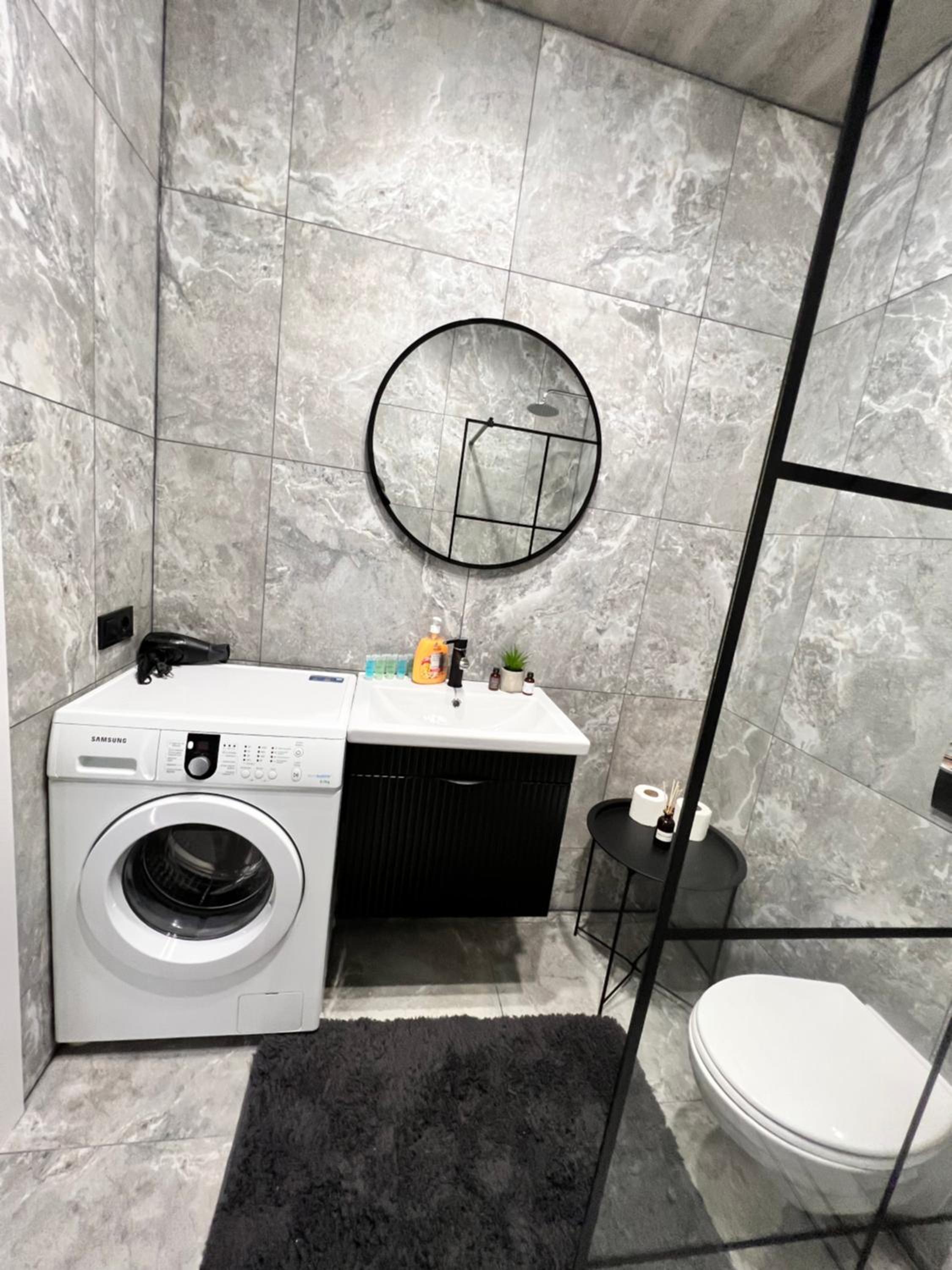Gold Apartment Vysochana18