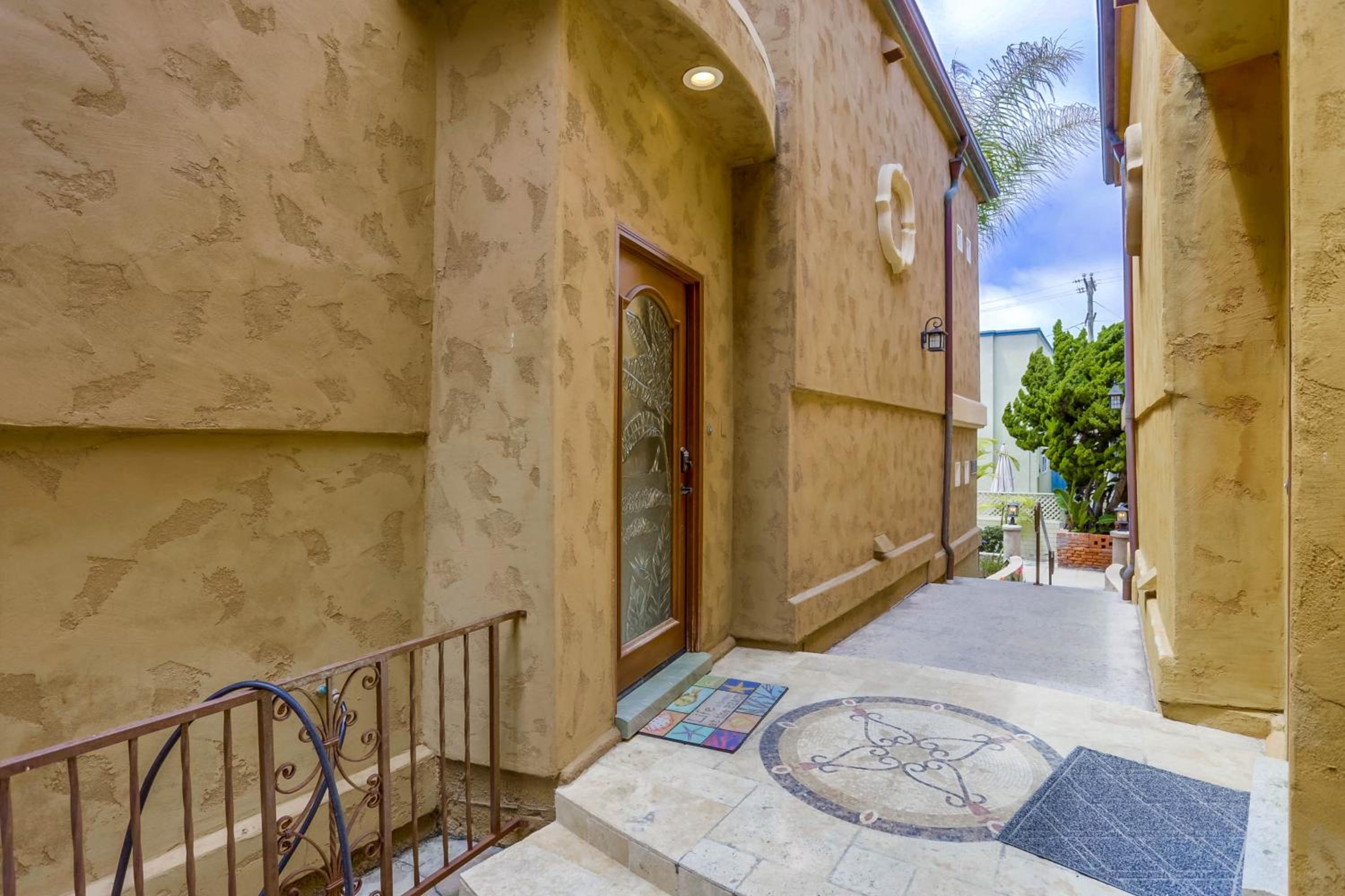 Stunning Ocean View Home w Rooftop Terrace, Firepit, Fast Wifi, AC & Parking! view 2