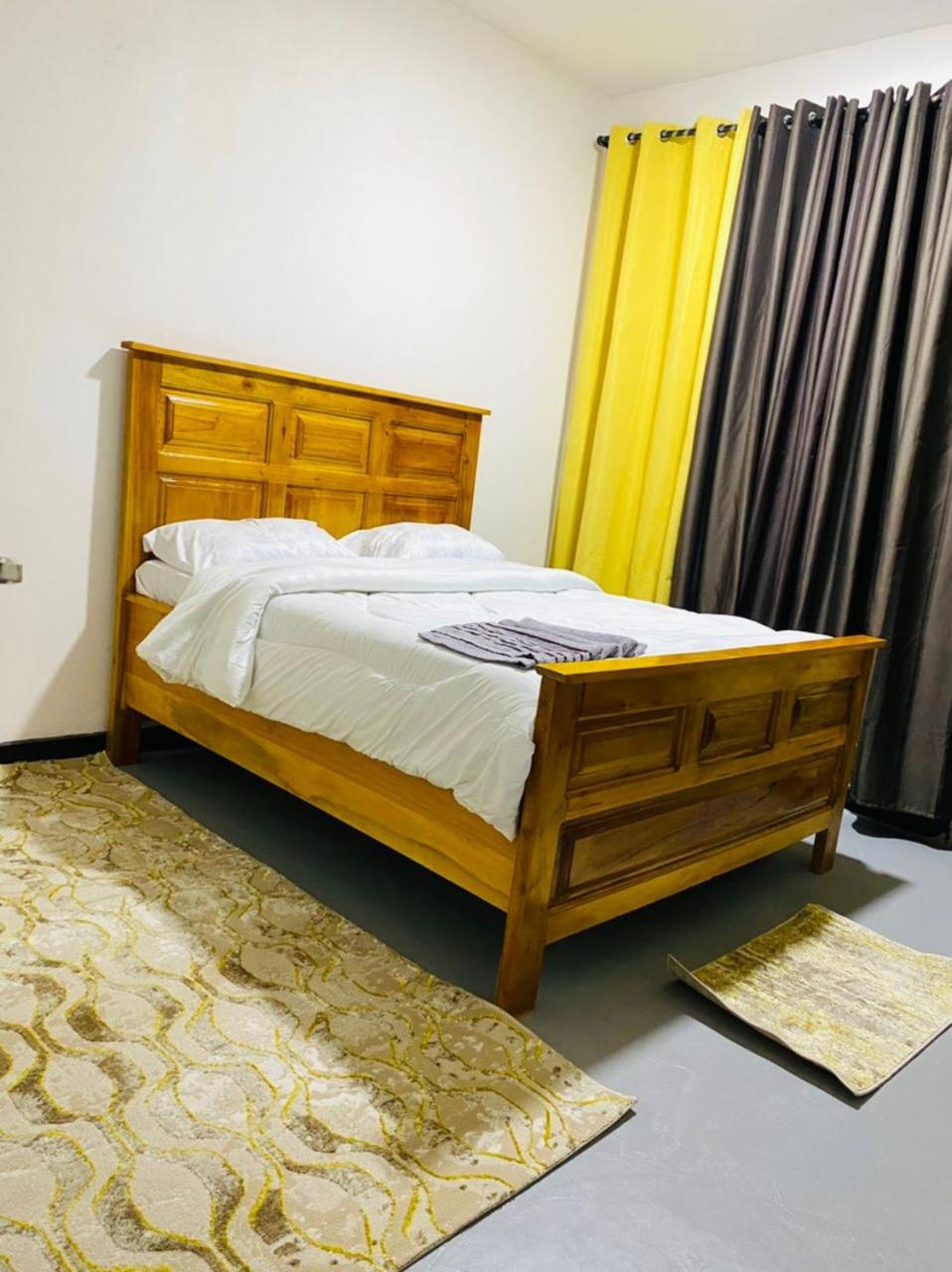 Drew Apartment Tanga