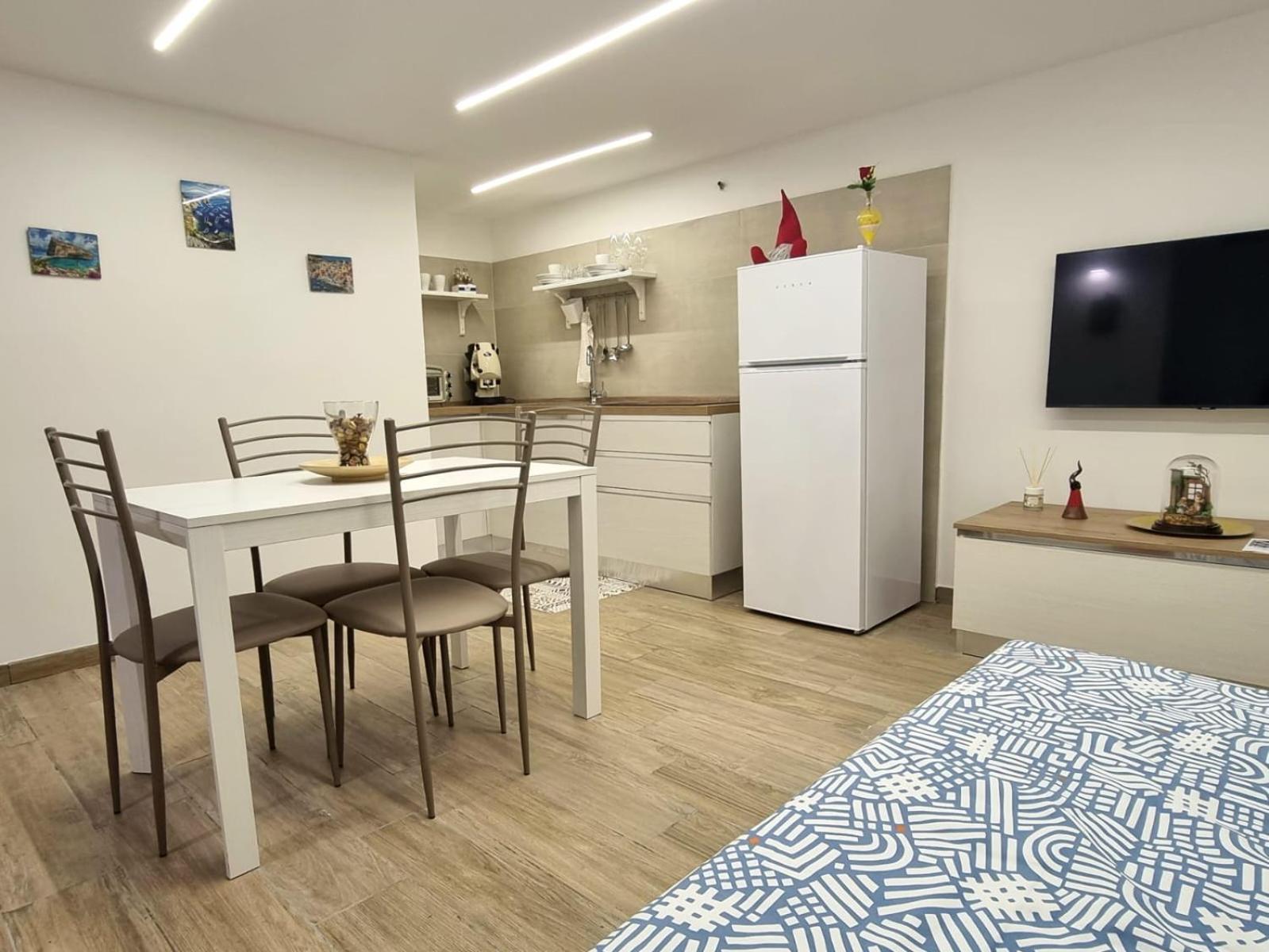 Casa comoda e centrale in quartiere storico di Napoli