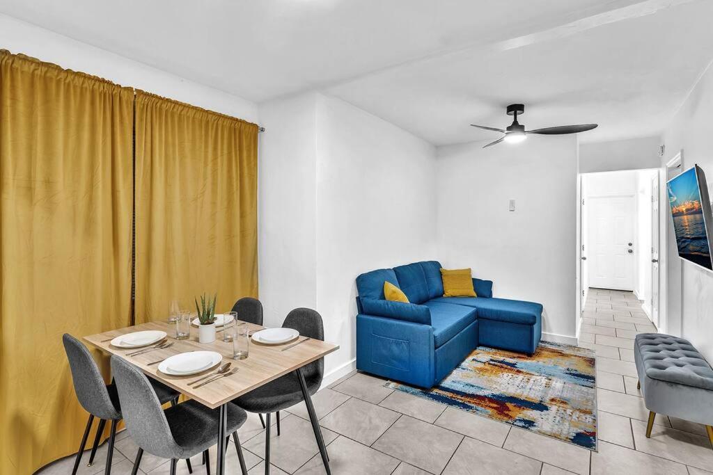 New Year and Holiday Charming Miami Riverfront Stay!