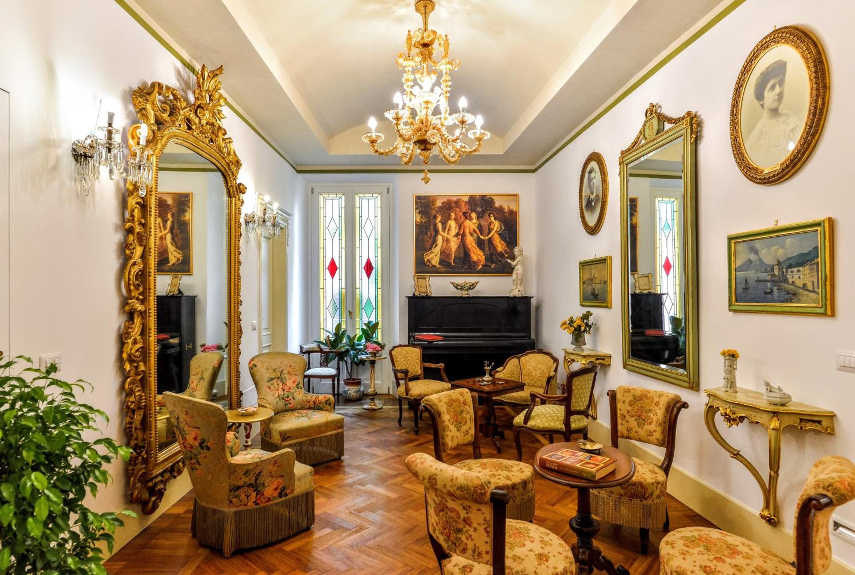 lounge