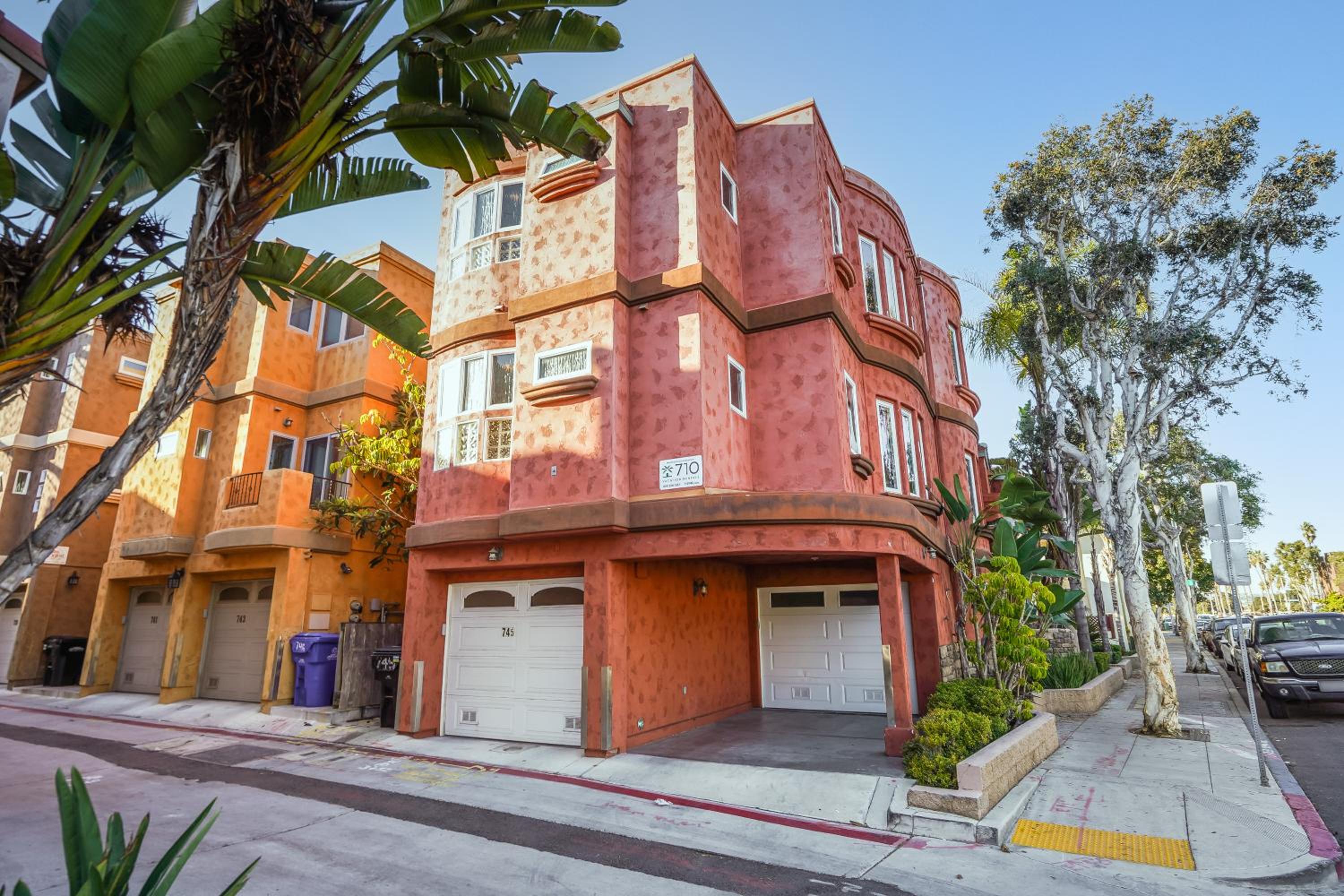 Massive Dream Beach Home - Dog Friendly, AC, Steps2Sand view 5