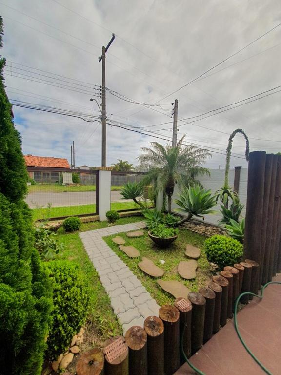 CENTRO DE XANGRI-LÁ COM PISCINA