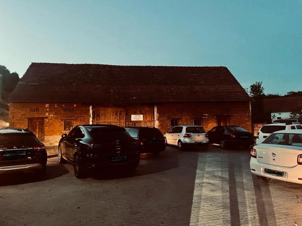 Photo 18
