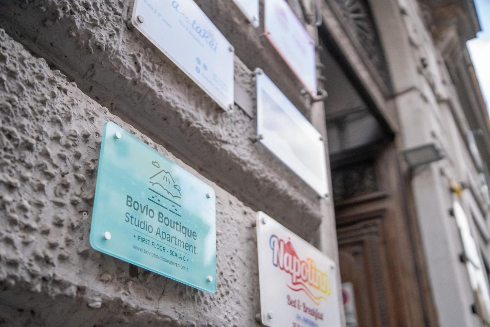 Bovio Boutique Studio Apartment