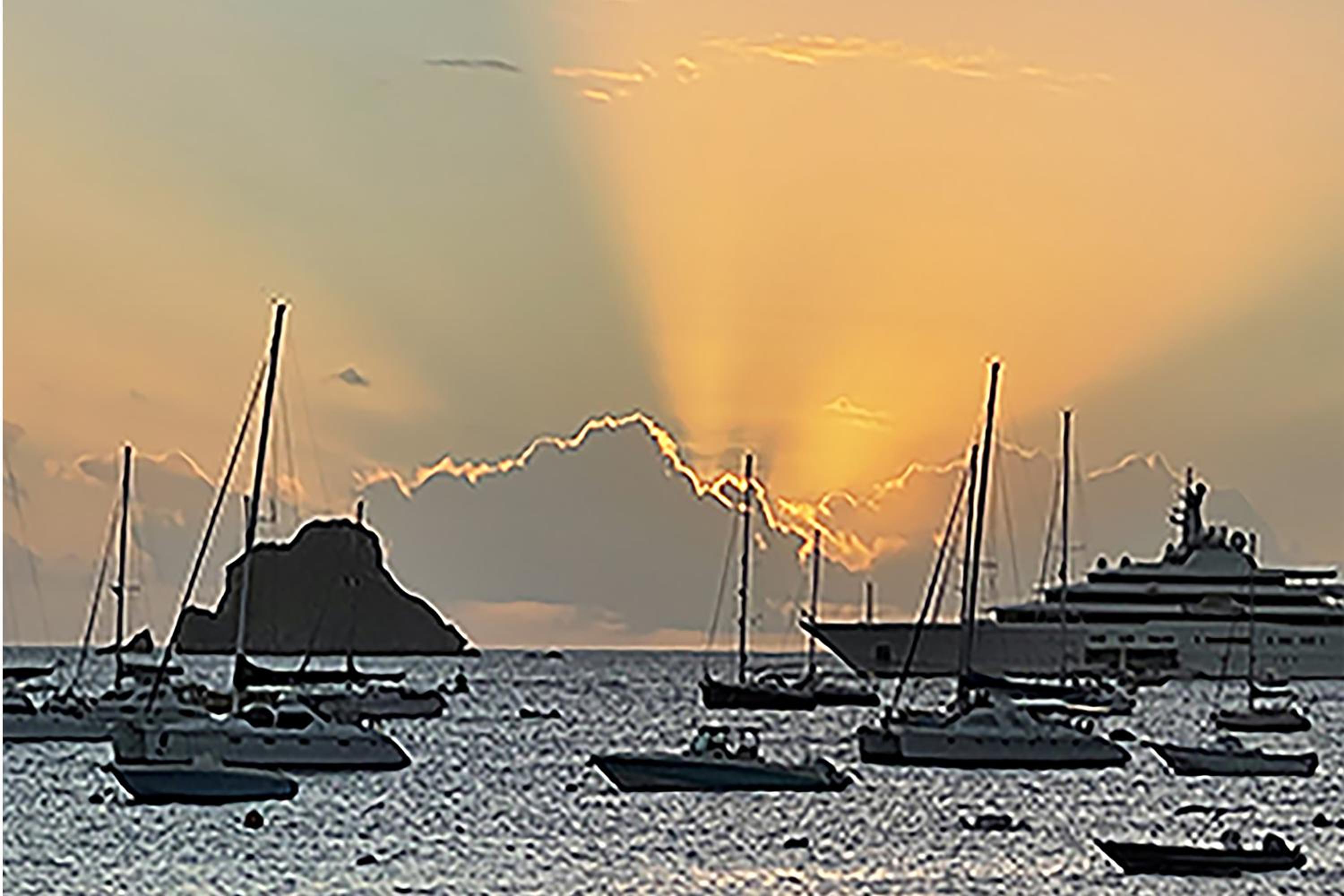 On the Beach , in Saint Barth... Mellow Mood Villa