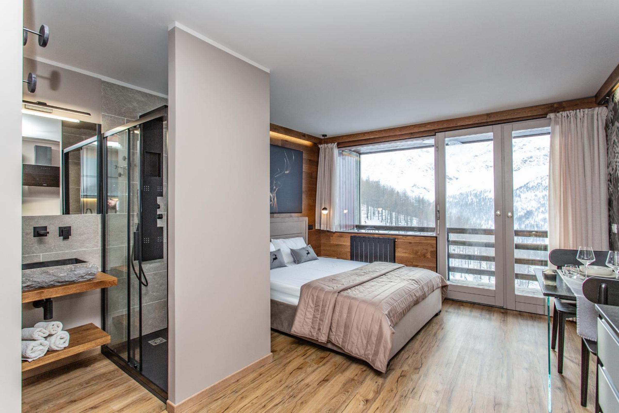 hotel room