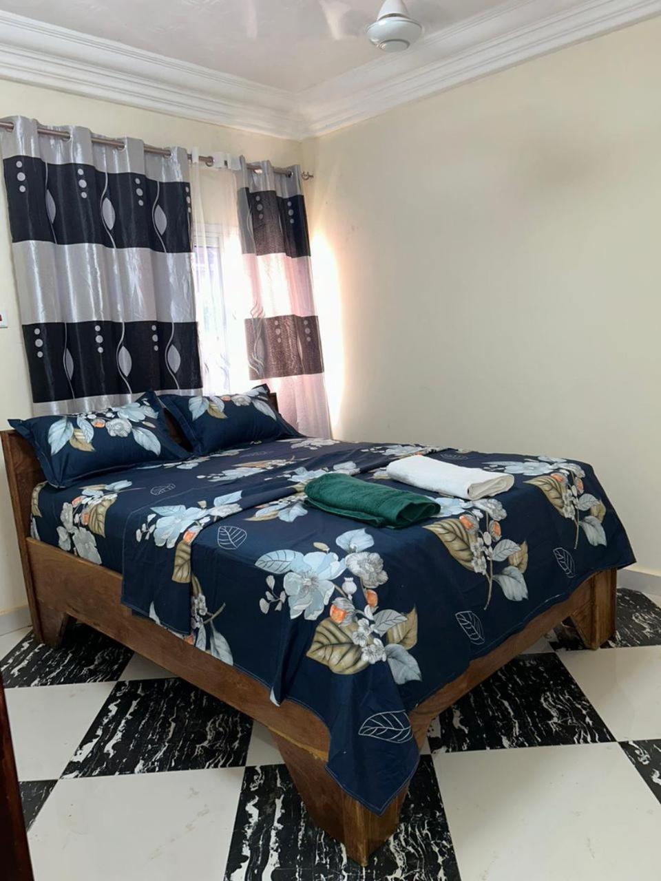 Yamzo's Apartments, photo 108
