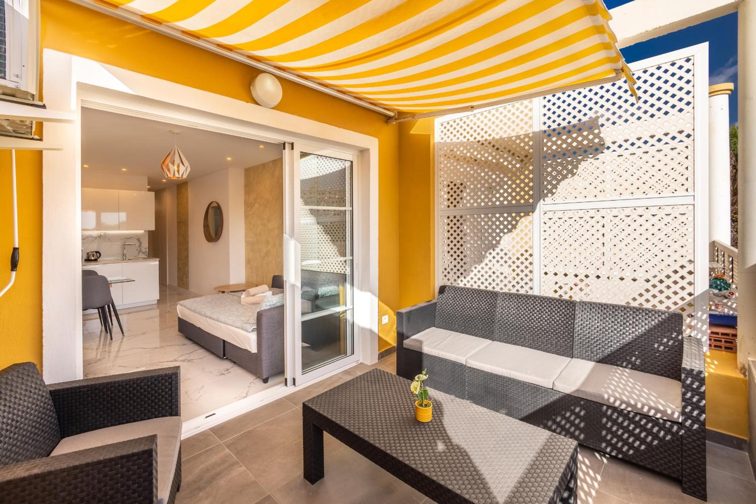Golden Orlando Sunny Terrace Home by Love