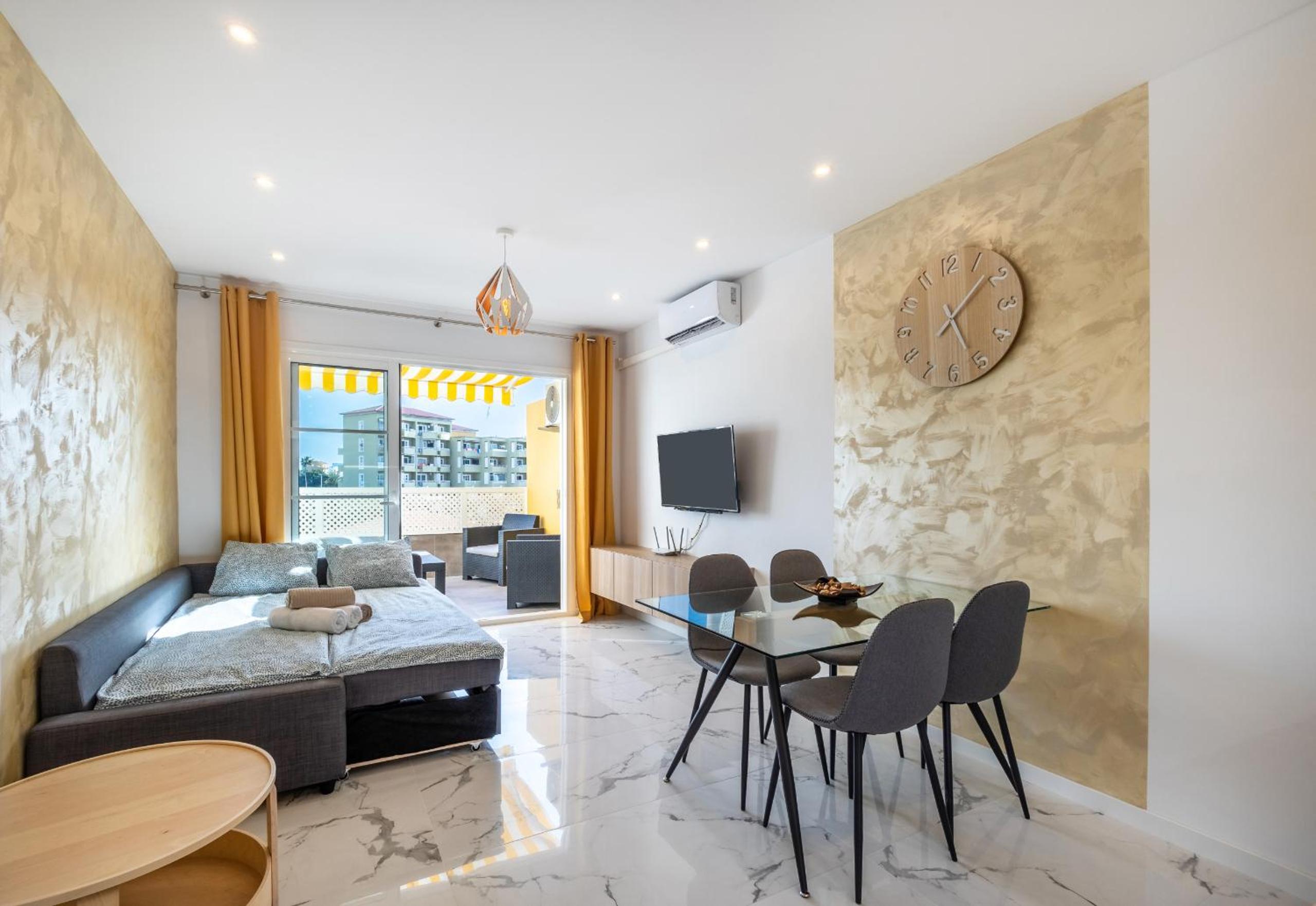 Golden Orlando Sunny Terrace Home by Love