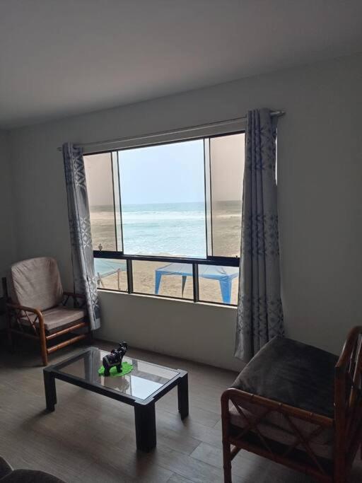 Hospedaje Rulos: Playa Yaya Las Salinas Chilca view 5